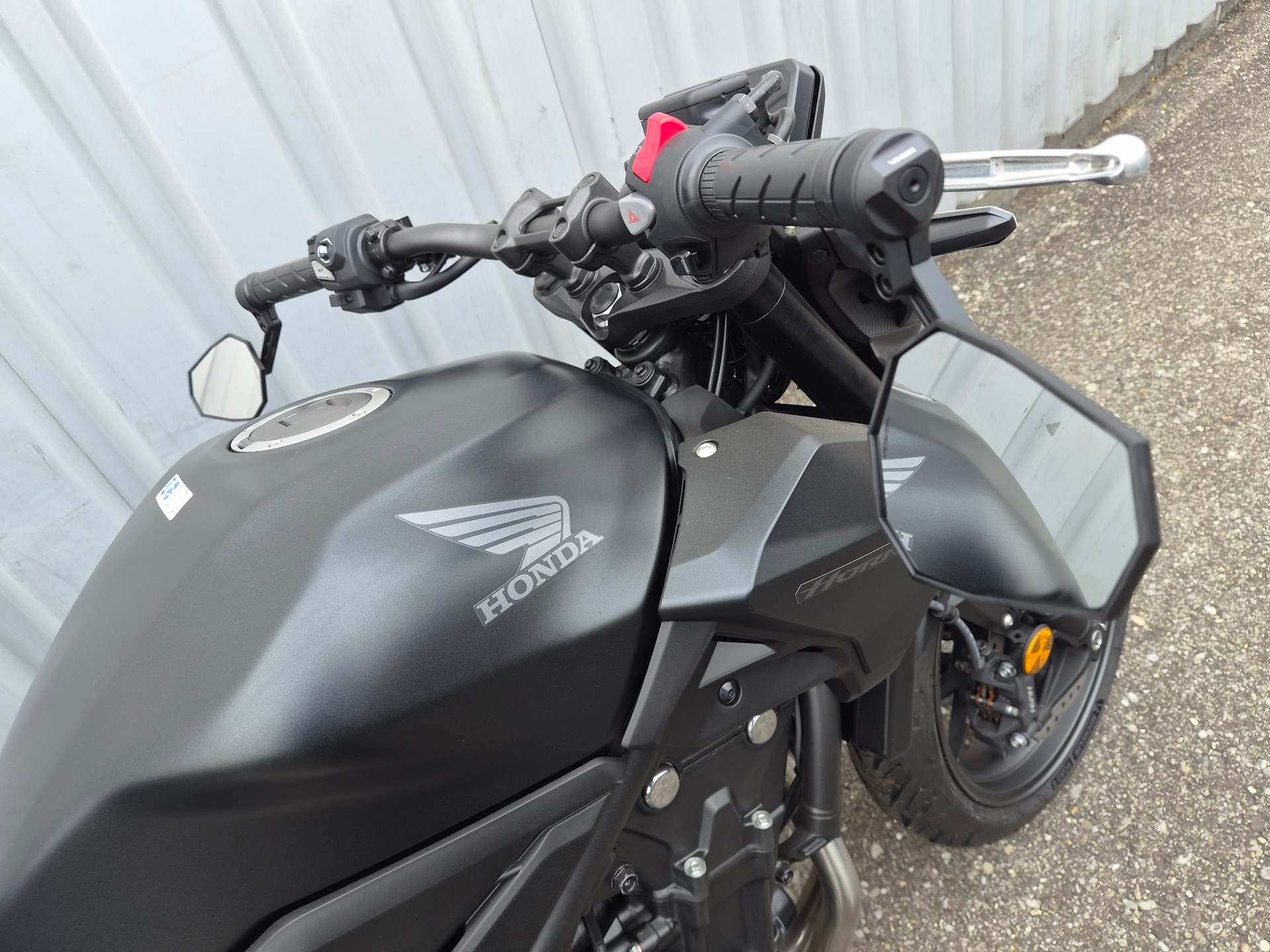 HONDA CB 500 Hornet-image-8