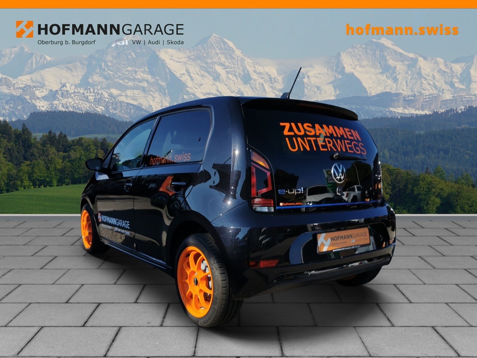 VW e-Up-showroom-element-3
