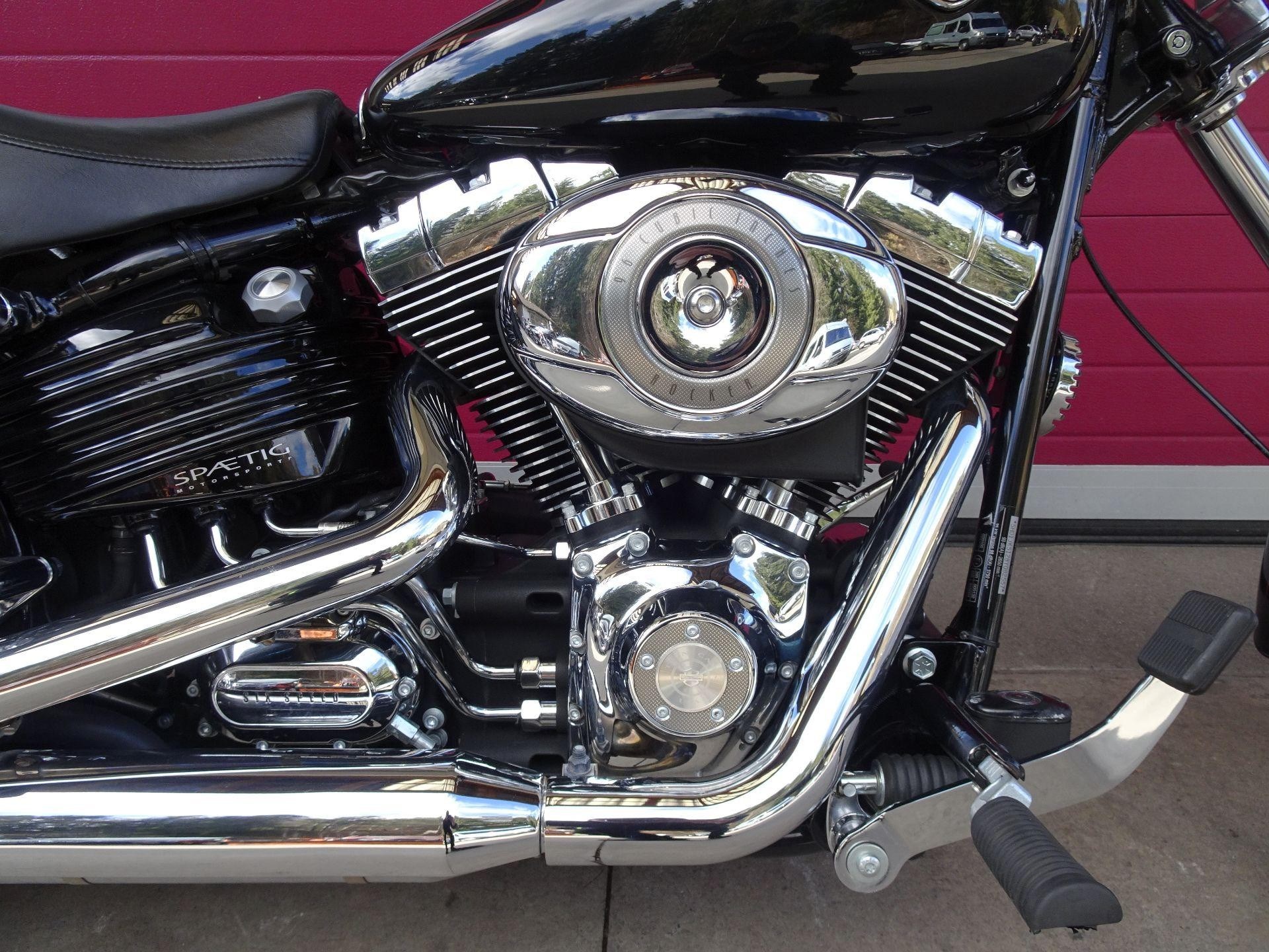HARLEY-DAVIDSON FXCWC 1584 Softail Rocker C Mit Zubehör-image-7