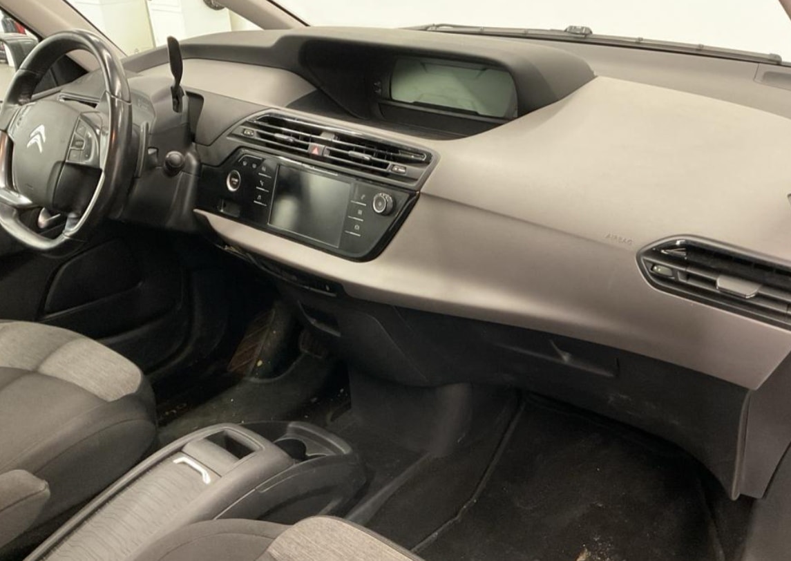 CITROEN C4 Grand Picasso 1.6 BlueHDi Feel Edition EAT6-image-4