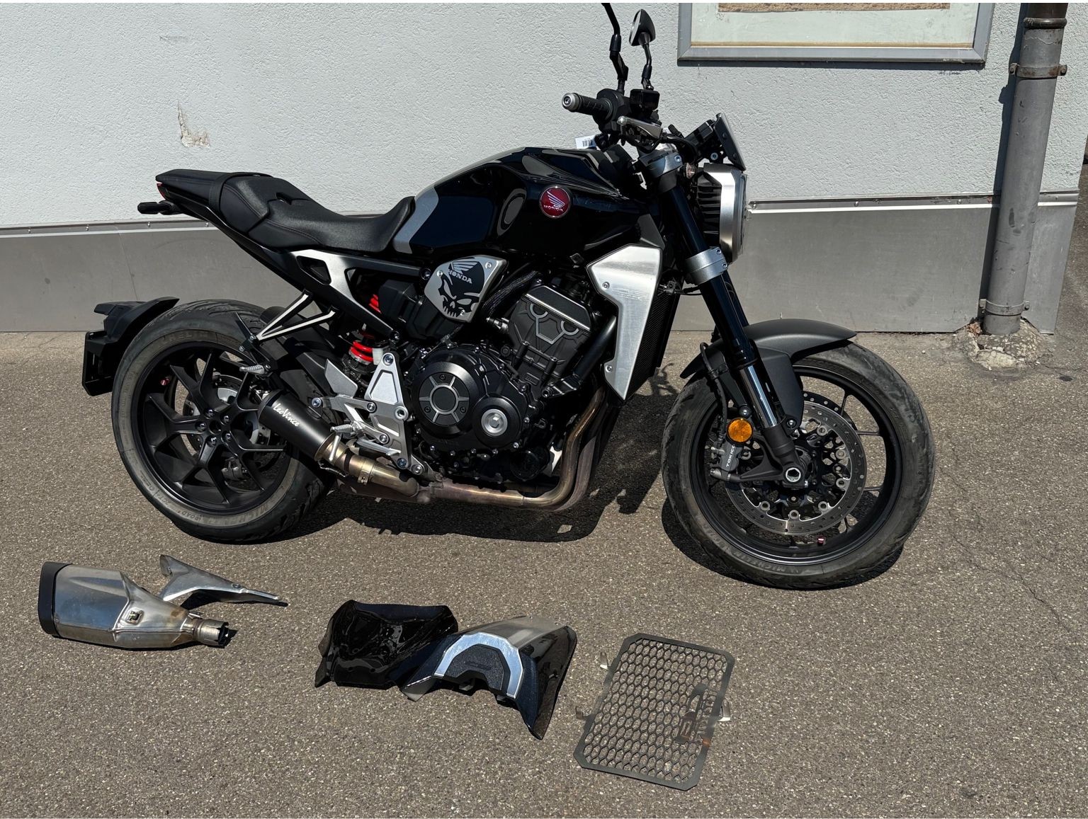 HONDA CB 1000 R ABS-image-0