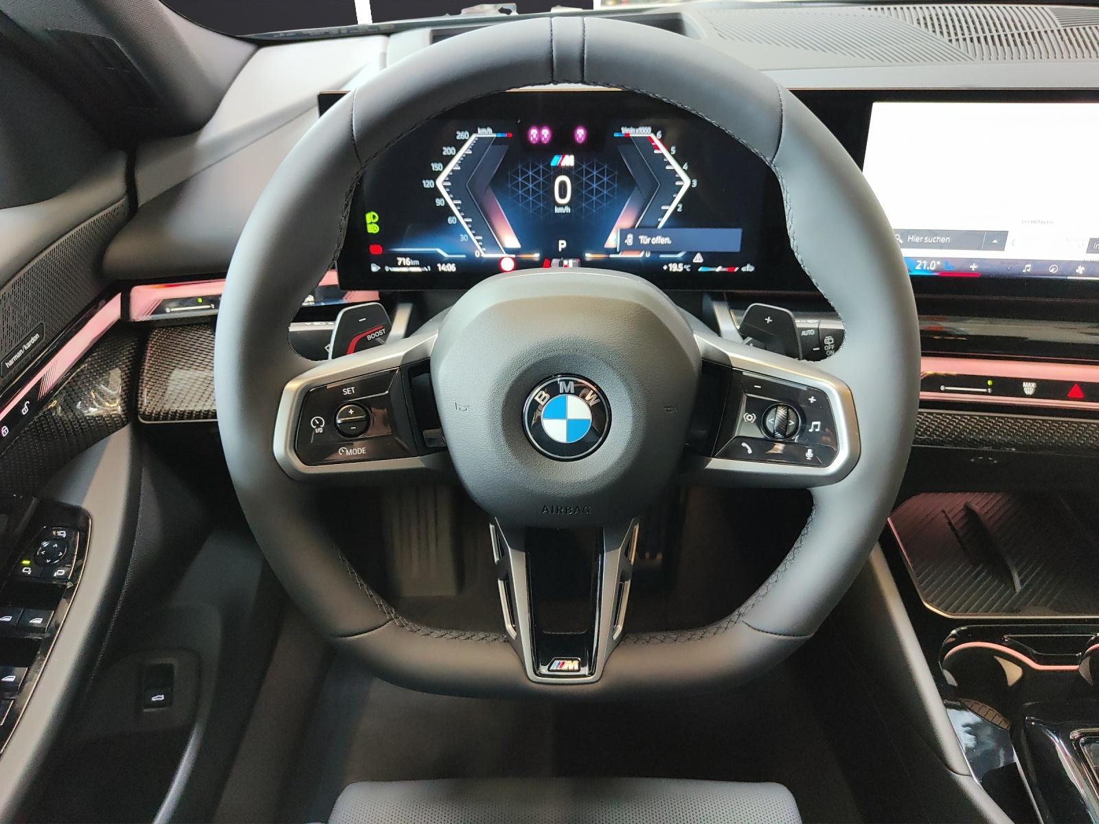 BMW 540d xDrive Touring-image-8