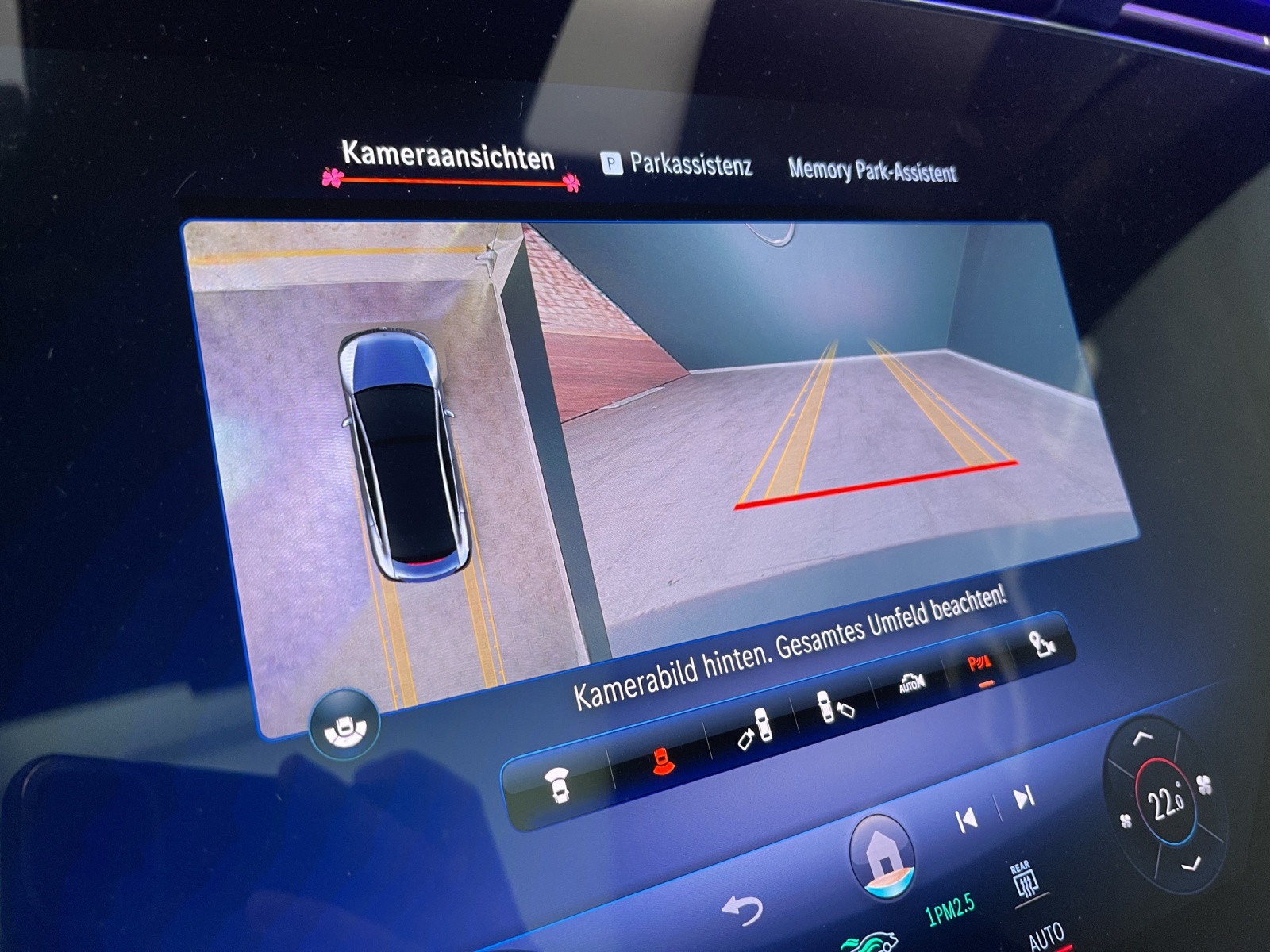 MERCEDES-BENZ EQE 43 AMG 4 Matic-image-14