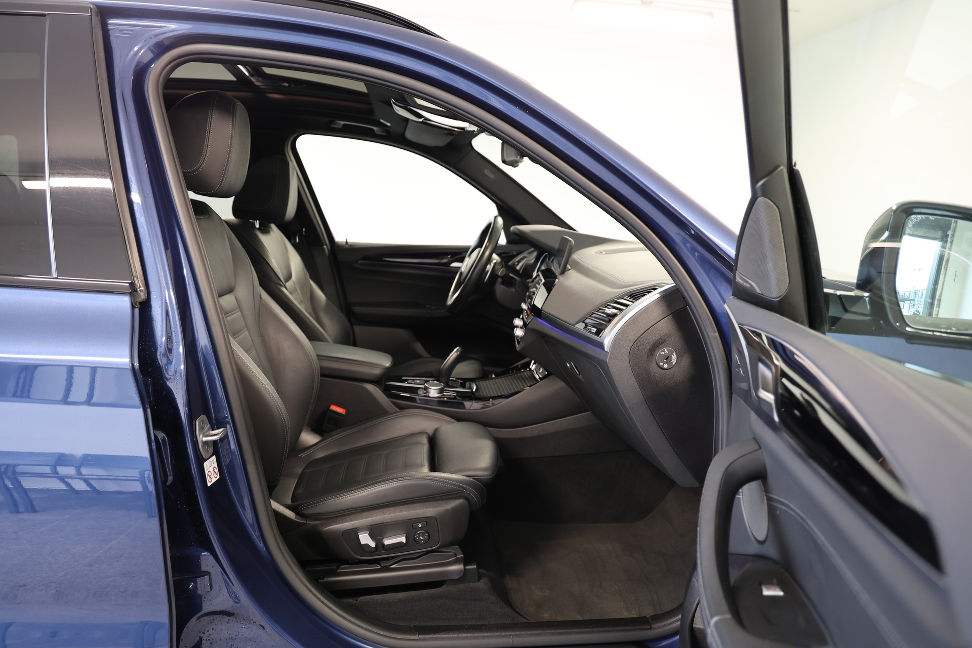 BMW X3 xDrive M40i Steptronic-image-11