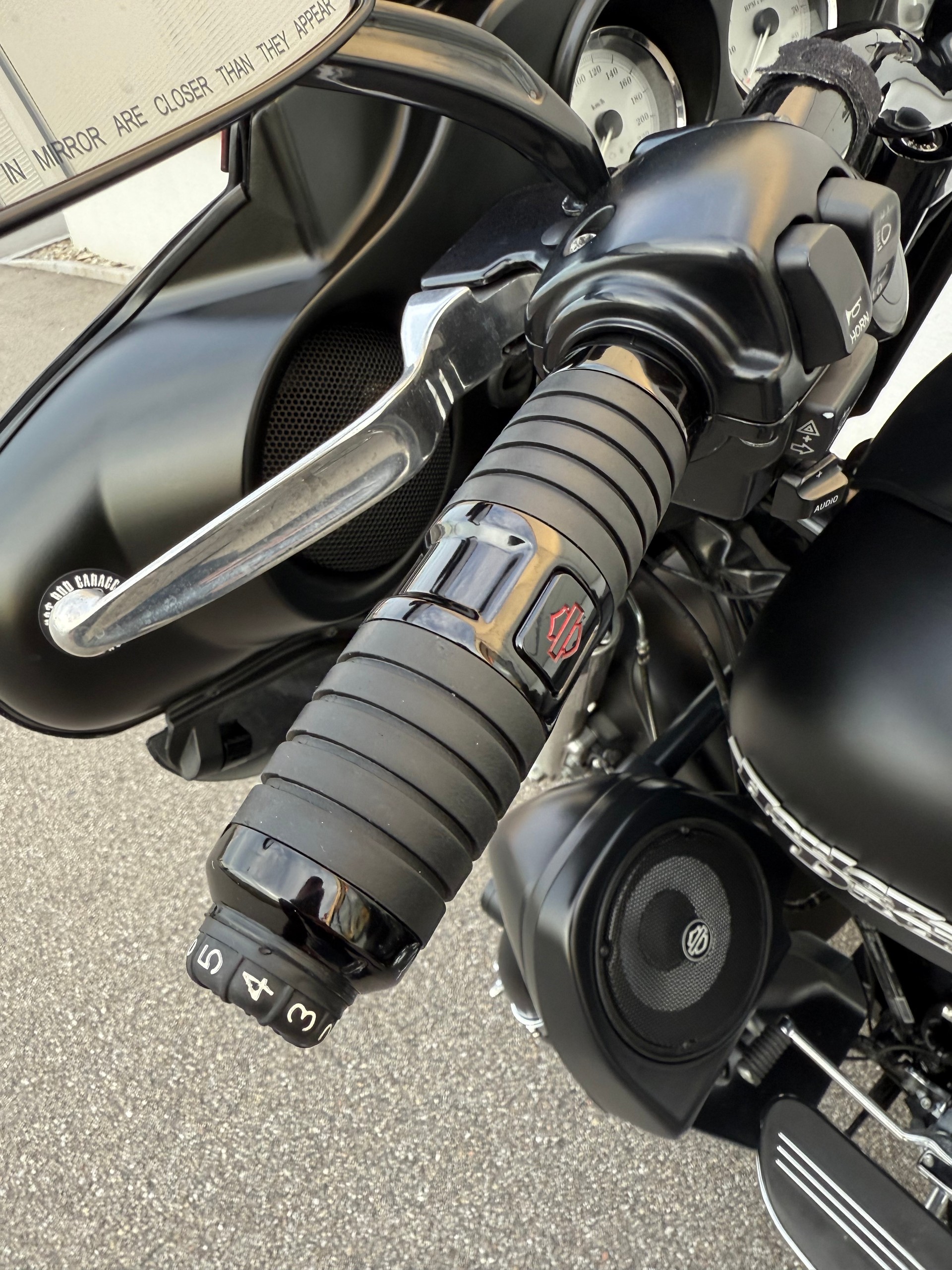 HARLEY-DAVIDSON FLHX Street Glide ABS (35kW)-image-15