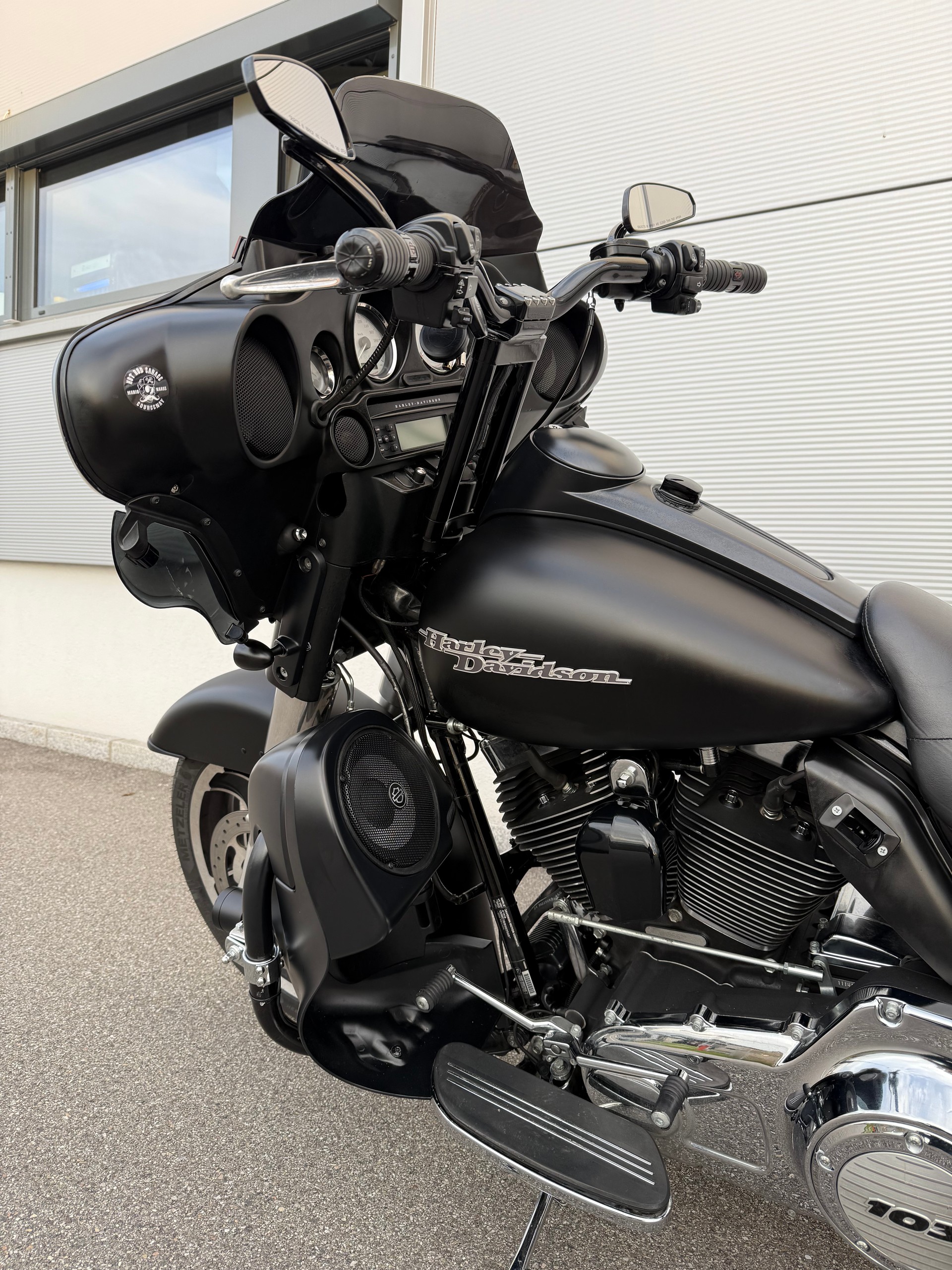HARLEY-DAVIDSON FLHX Street Glide ABS (35kW)-image-7
