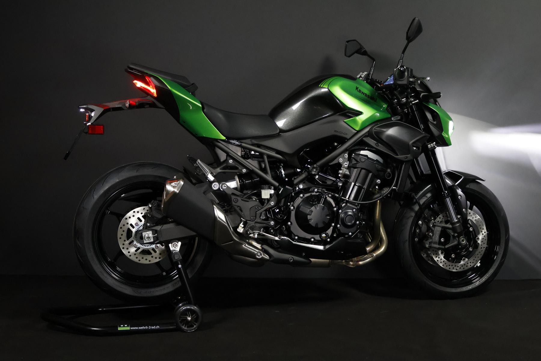 KAWASAKI Z 900 (91/70/35 KW)-image-10