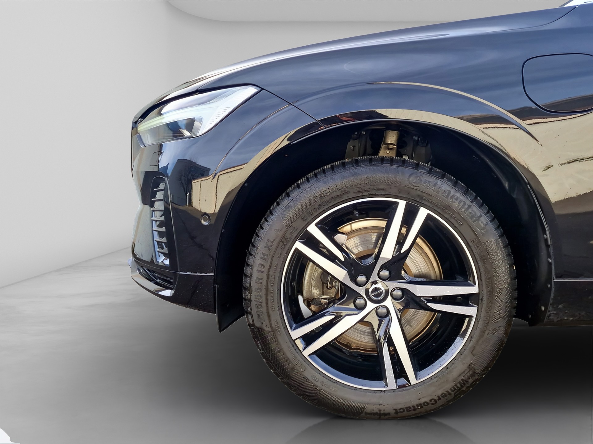 VOLVO XC60 2.0 T8 TE Plus Dark eAWD-image-8