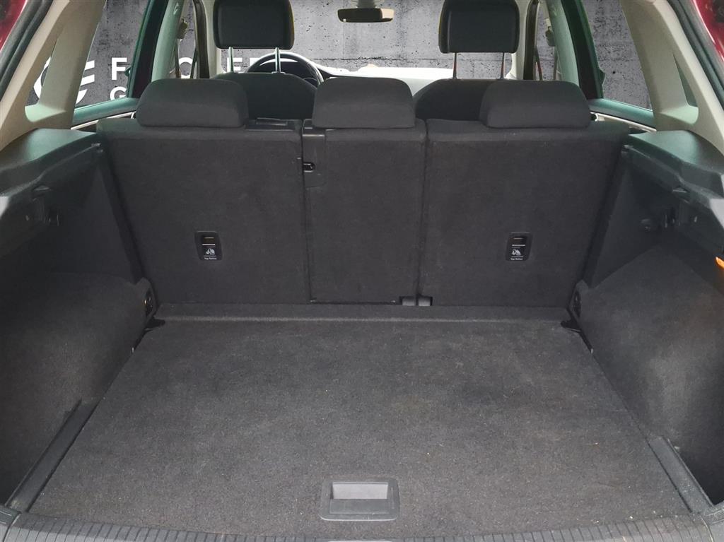 VW Tiguan 2.0 TDI SCR Comfortline 4Motion DSG-image-11
