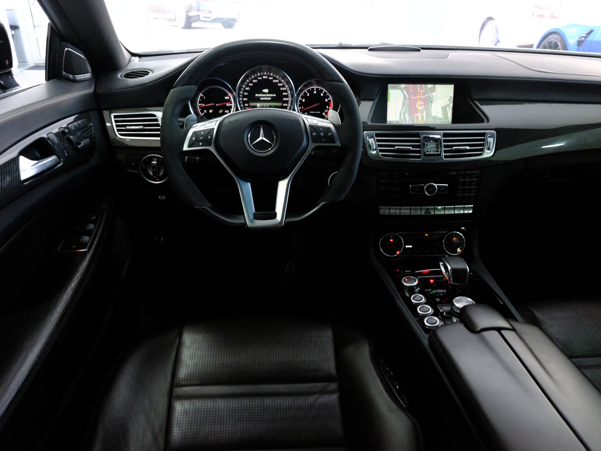 MERCEDES-BENZ CLS 63 AMG Speedshift MCT-image-11