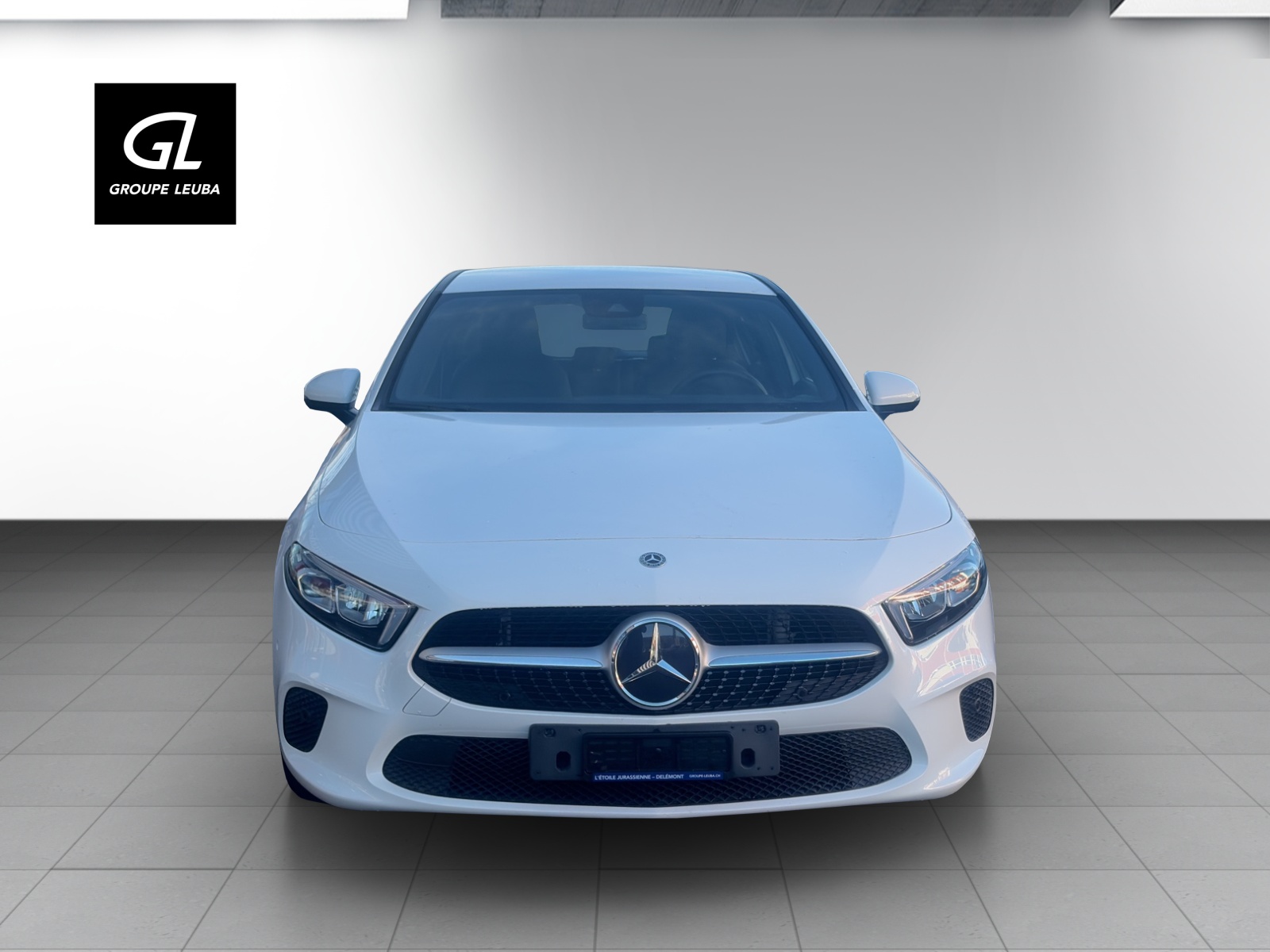 MERCEDES-BENZ A 220 Progressive-showroom-element-1