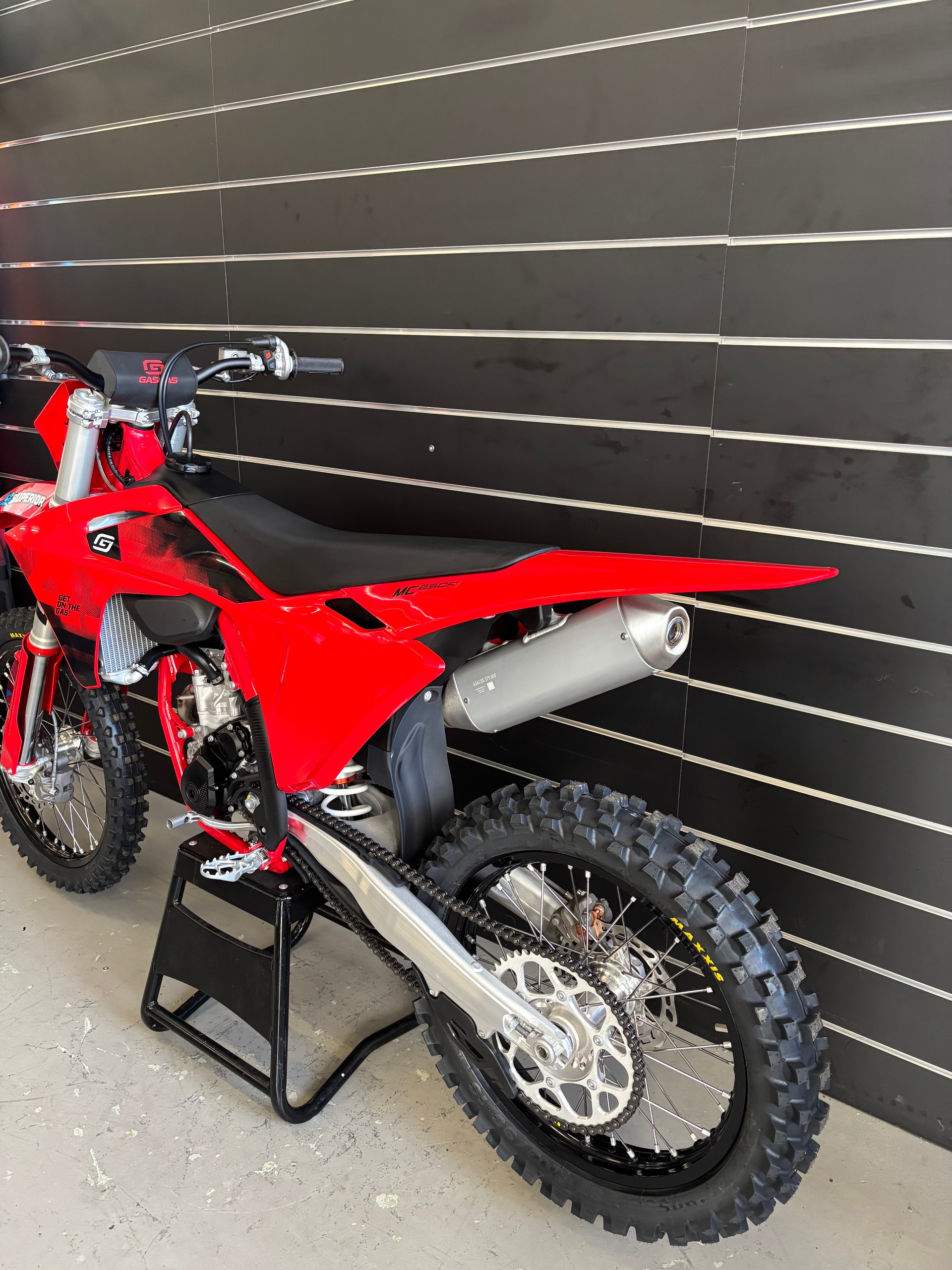 GASGAS MC 250F 2027-image-5