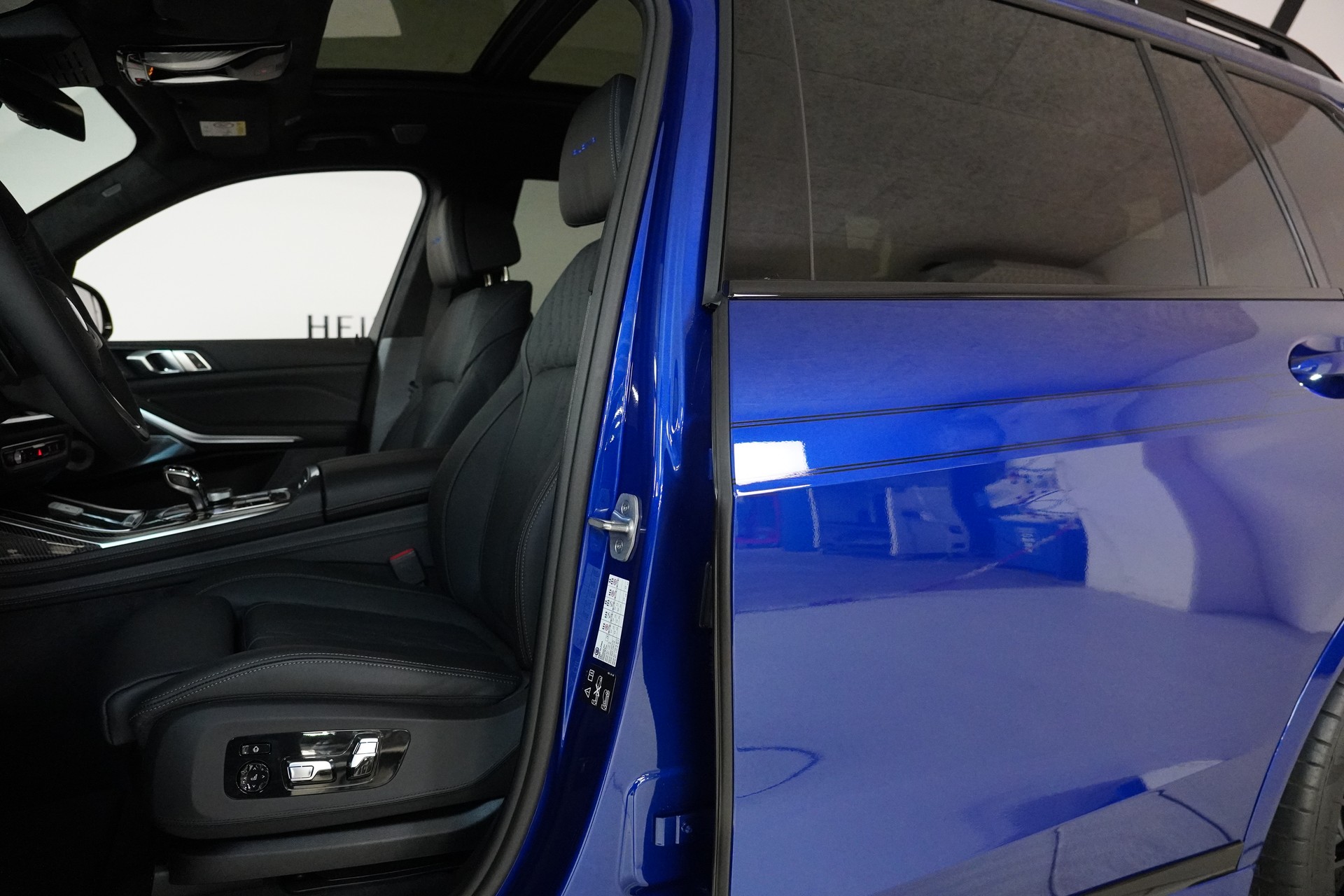 BMW-ALPINA XB 7 4.4 48V Allrad MANUFAKTUR-image-10