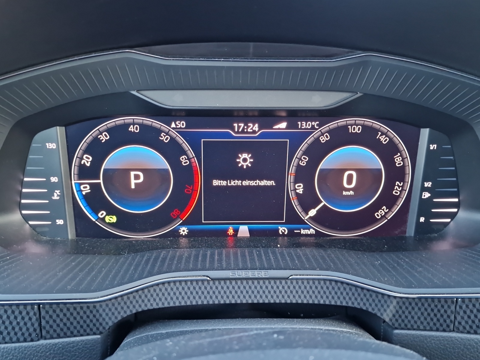 SKODA Superb Combi 2.0 TSI SportLine+ DSG 4x4-image-15