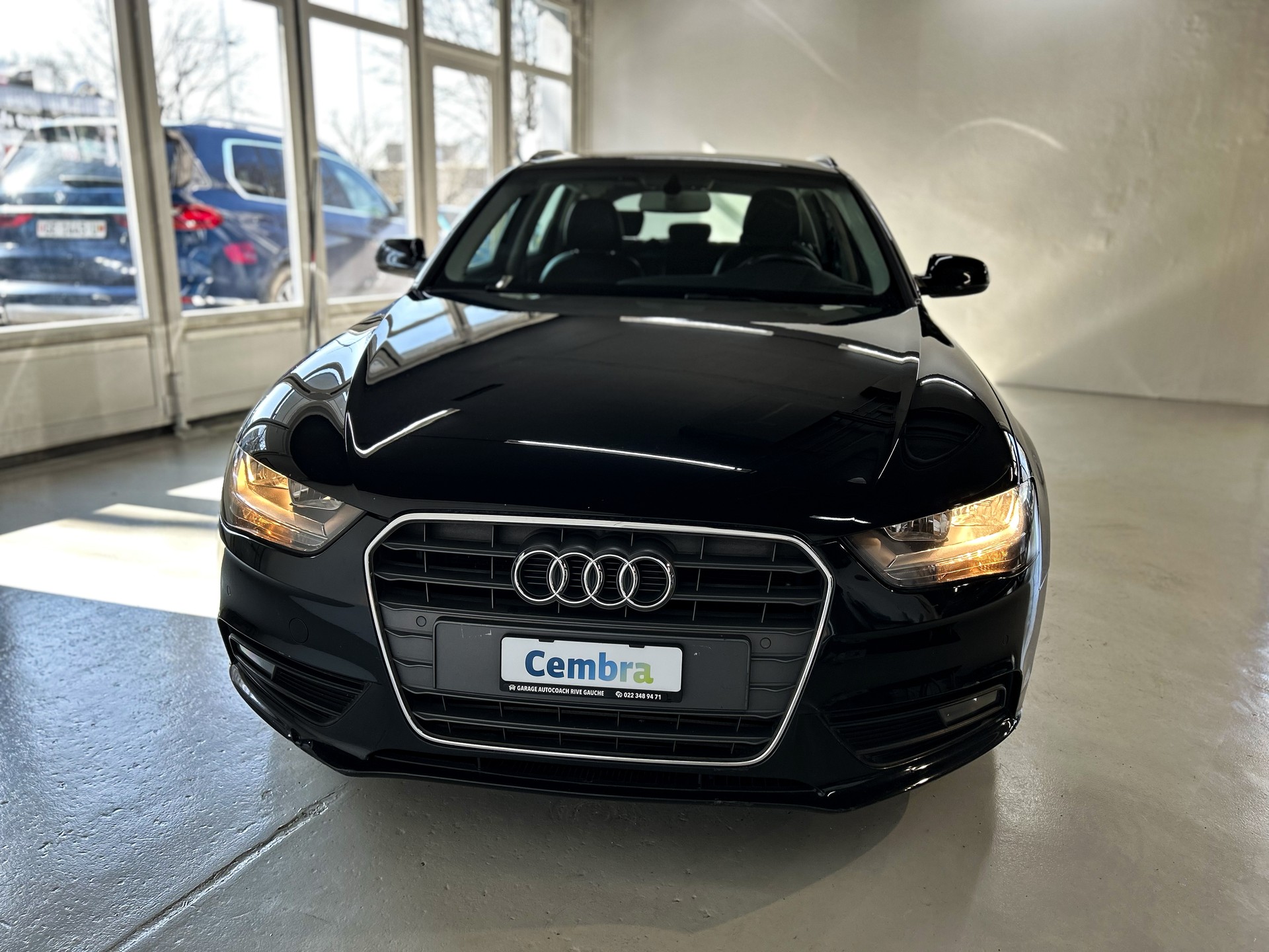 AUDI A4 Avant 2.0 TFSI multitronic-showroom-element-3