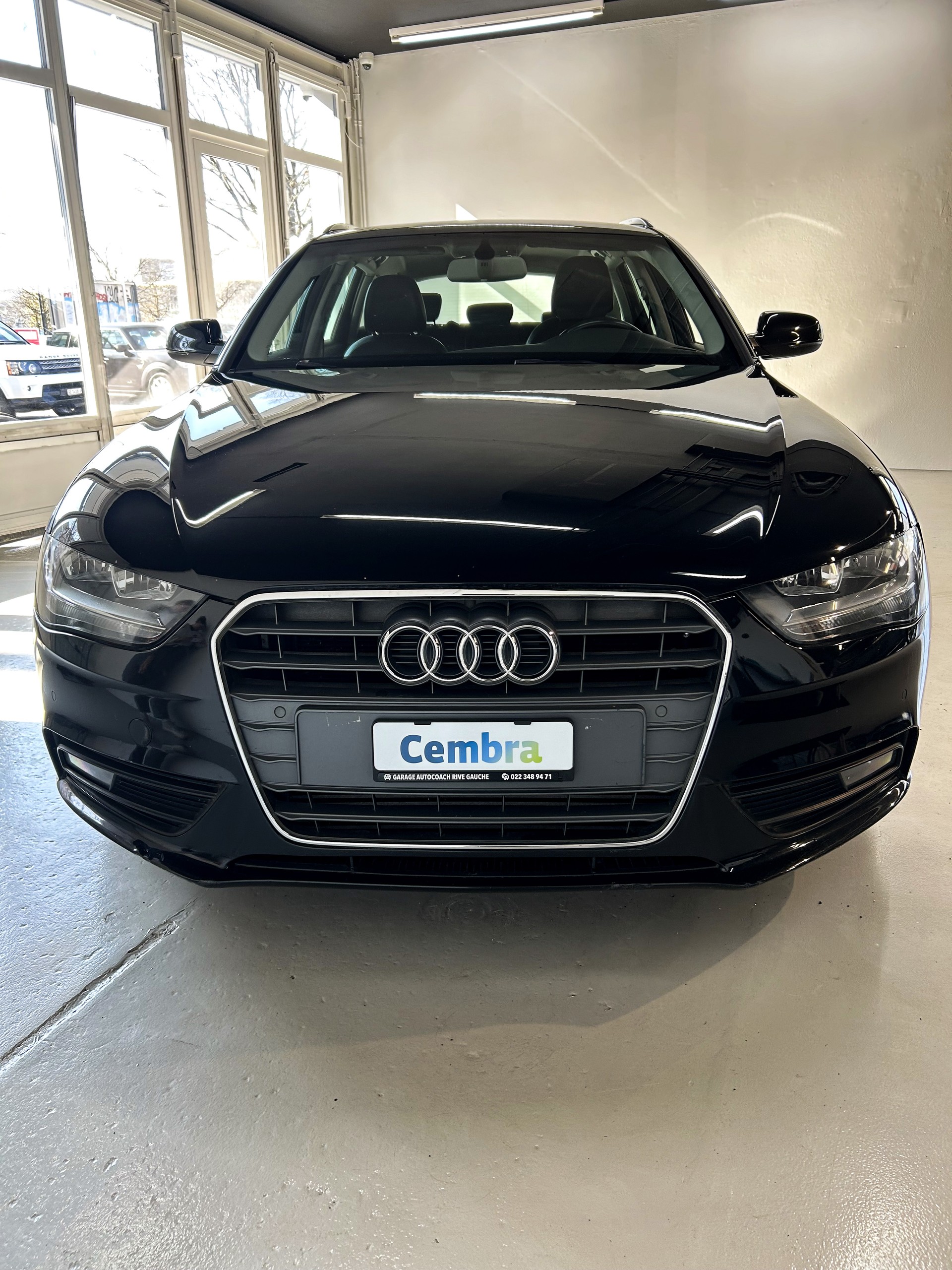 AUDI A4 Avant 2.0 TFSI multitronic-showroom-element-2