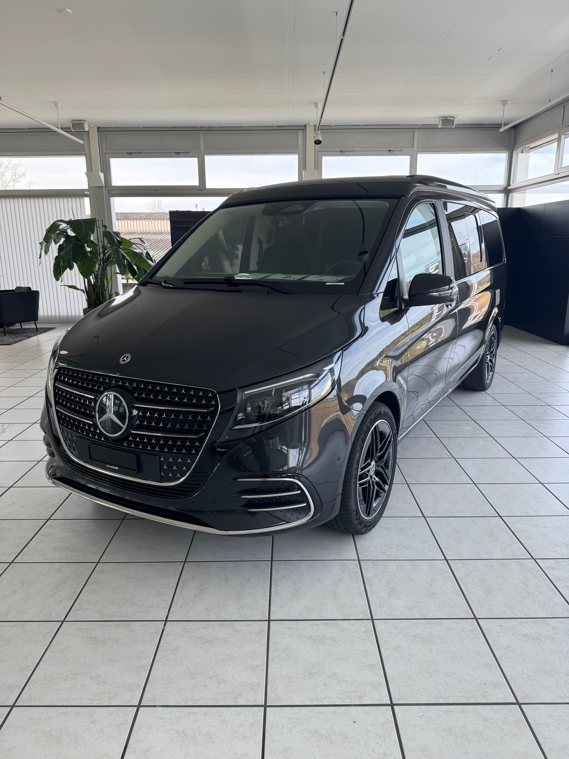 MERCEDES-BENZ Marco Polo 300 d 4MATIC Standard 3200mm L-showroom-element-1