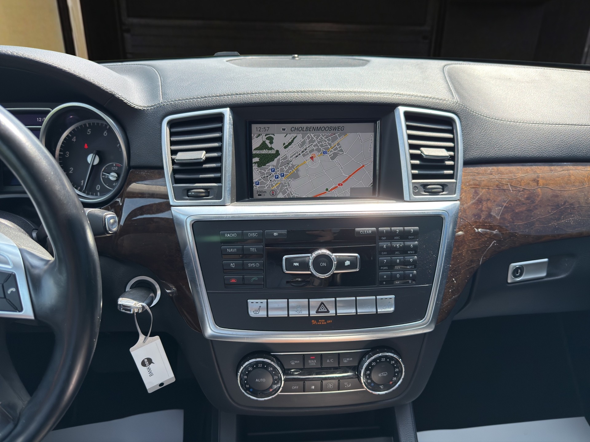 MERCEDES-BENZ GL 450 4Matic 7G-Tronic-image-15