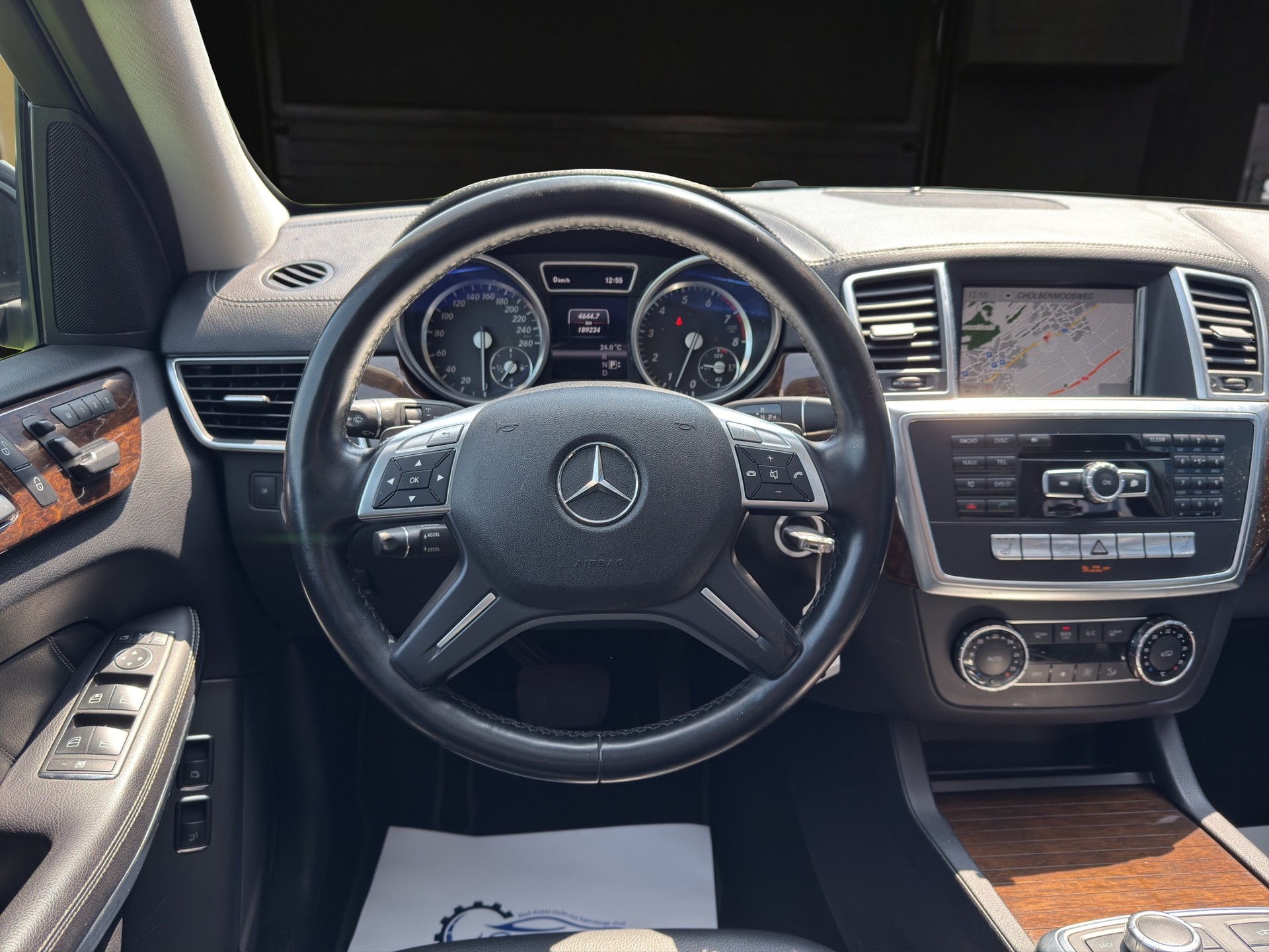 MERCEDES-BENZ GL 450 4Matic 7G-Tronic-image-11