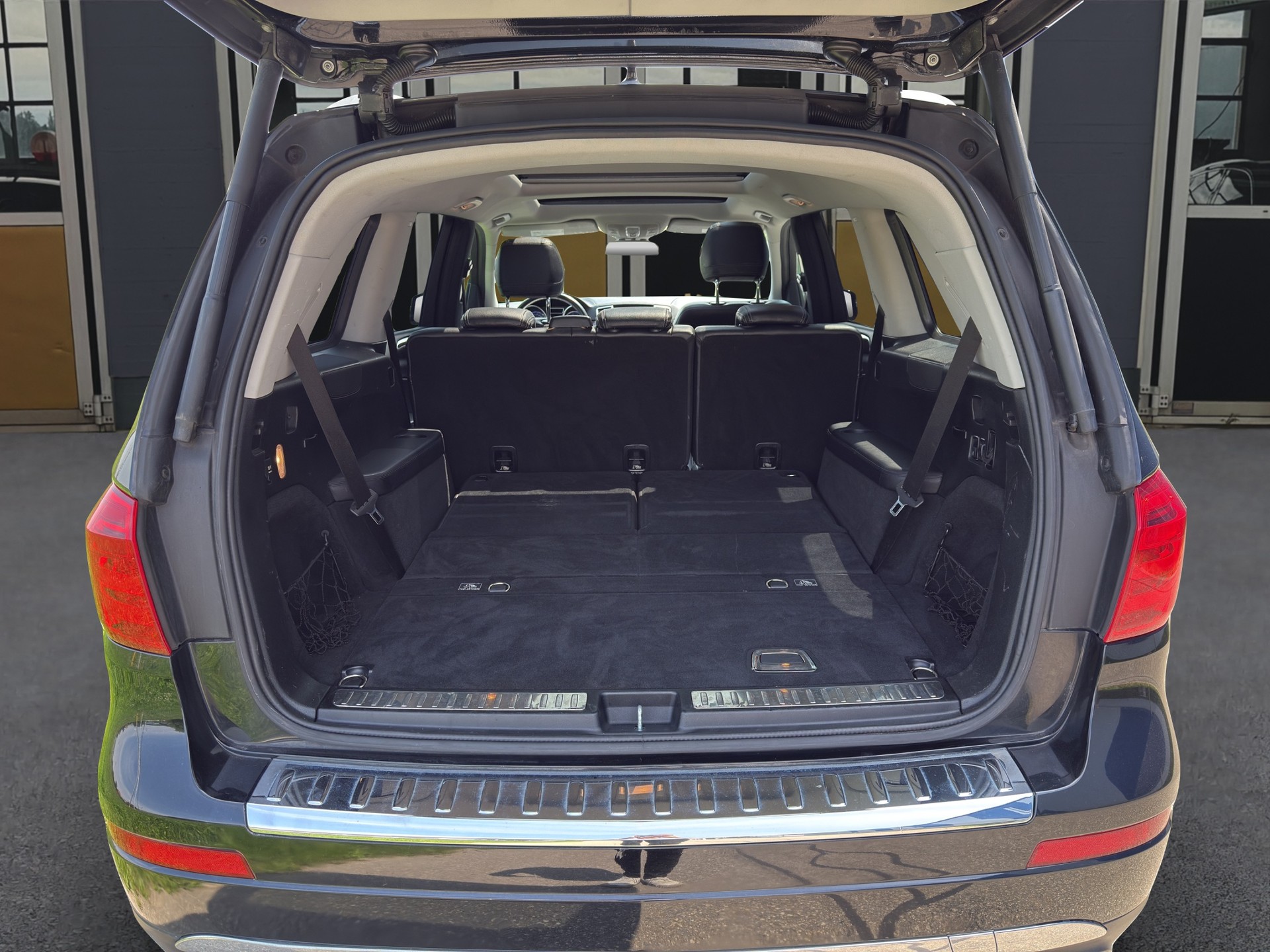 MERCEDES-BENZ GL 450 4Matic 7G-Tronic-image-14