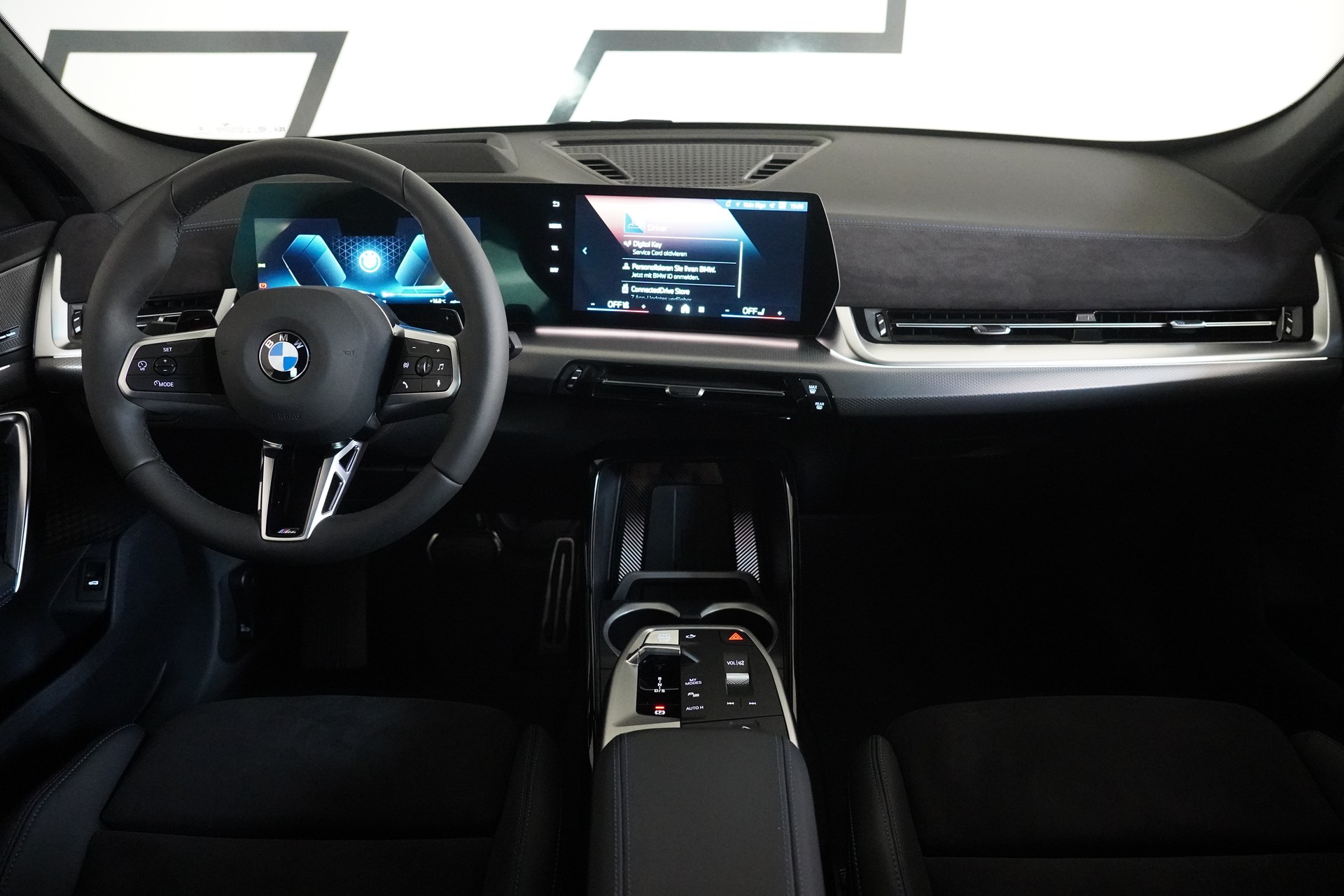 BMW X1 xDrive 20d 48V M Sport-image-17