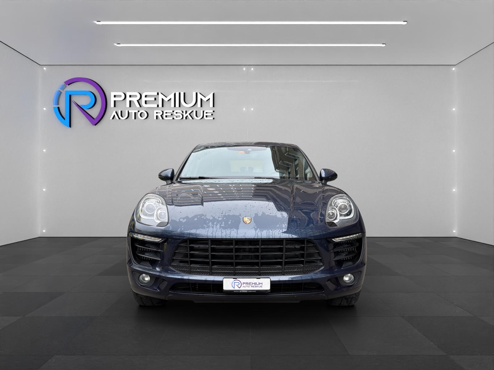 PORSCHE Macan S PDK-showroom-element-1