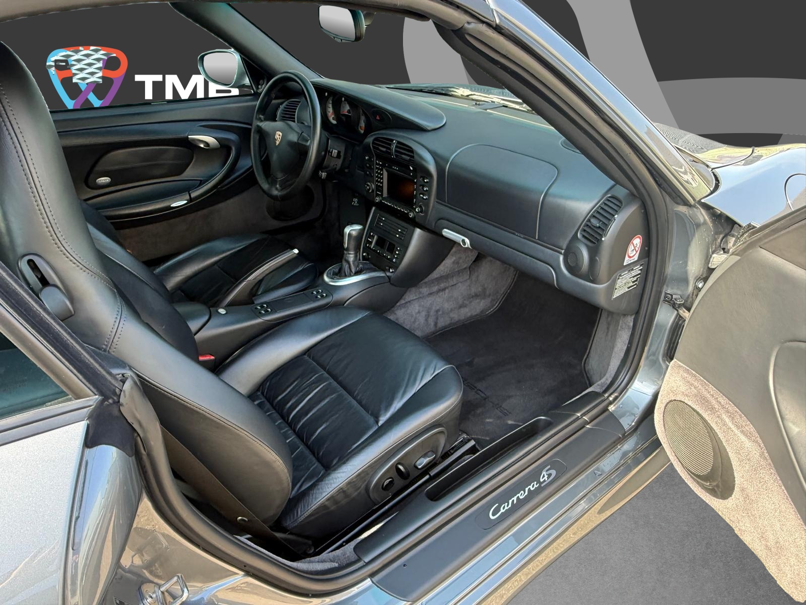 PORSCHE 911 Carrera 4 S Cabrio-image-4
