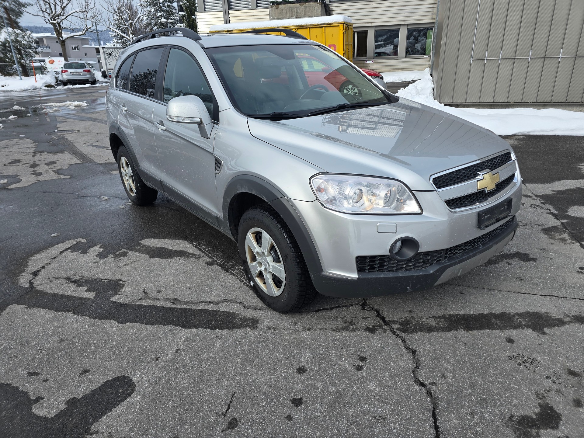 CHEVROLET Captiva 3.2 V6 LT Executive 4WD Automatic-image-2