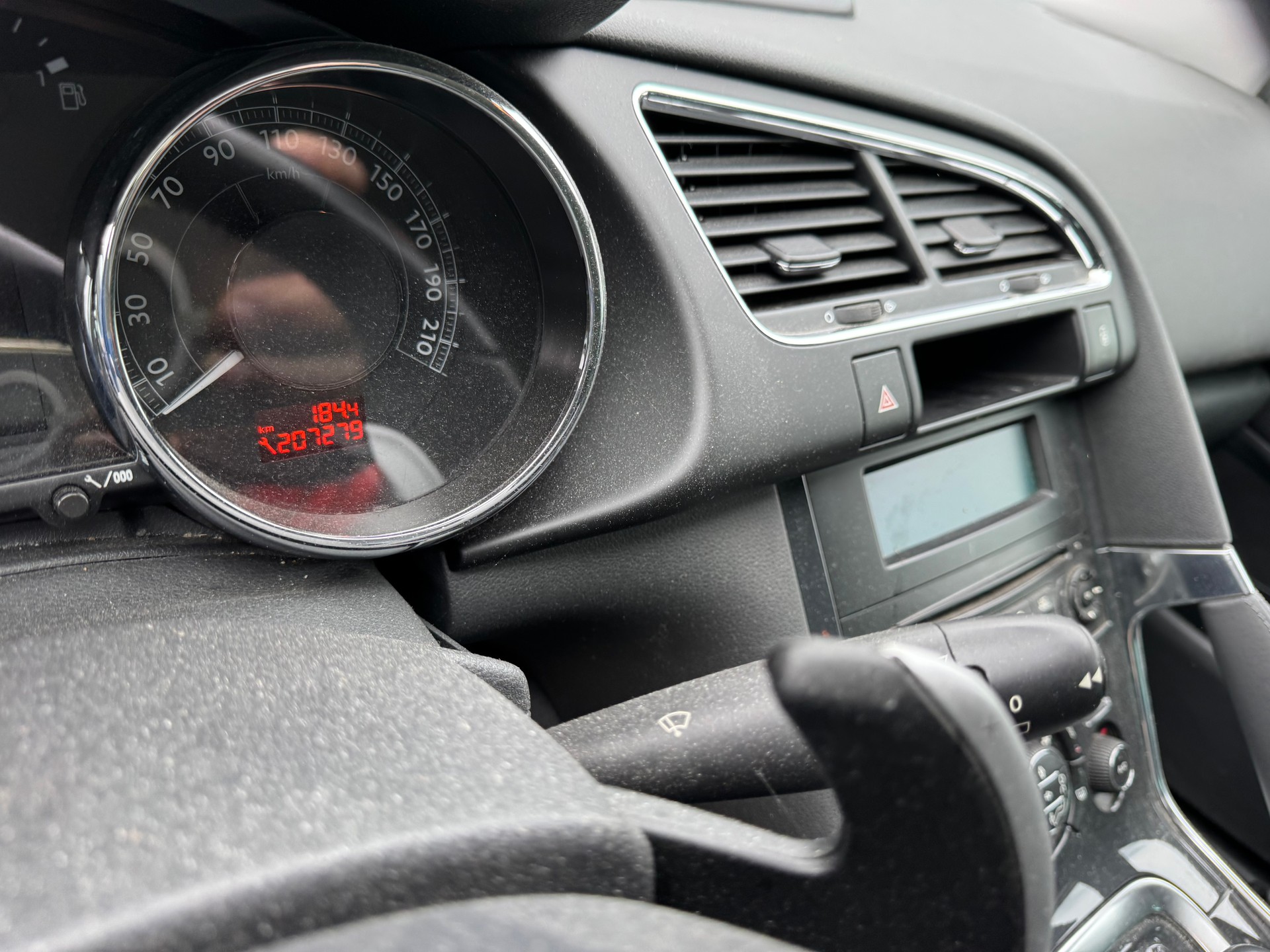 PEUGEOT 3008 HYbrid4 2.0 HDI EGS6-showroom-element-3