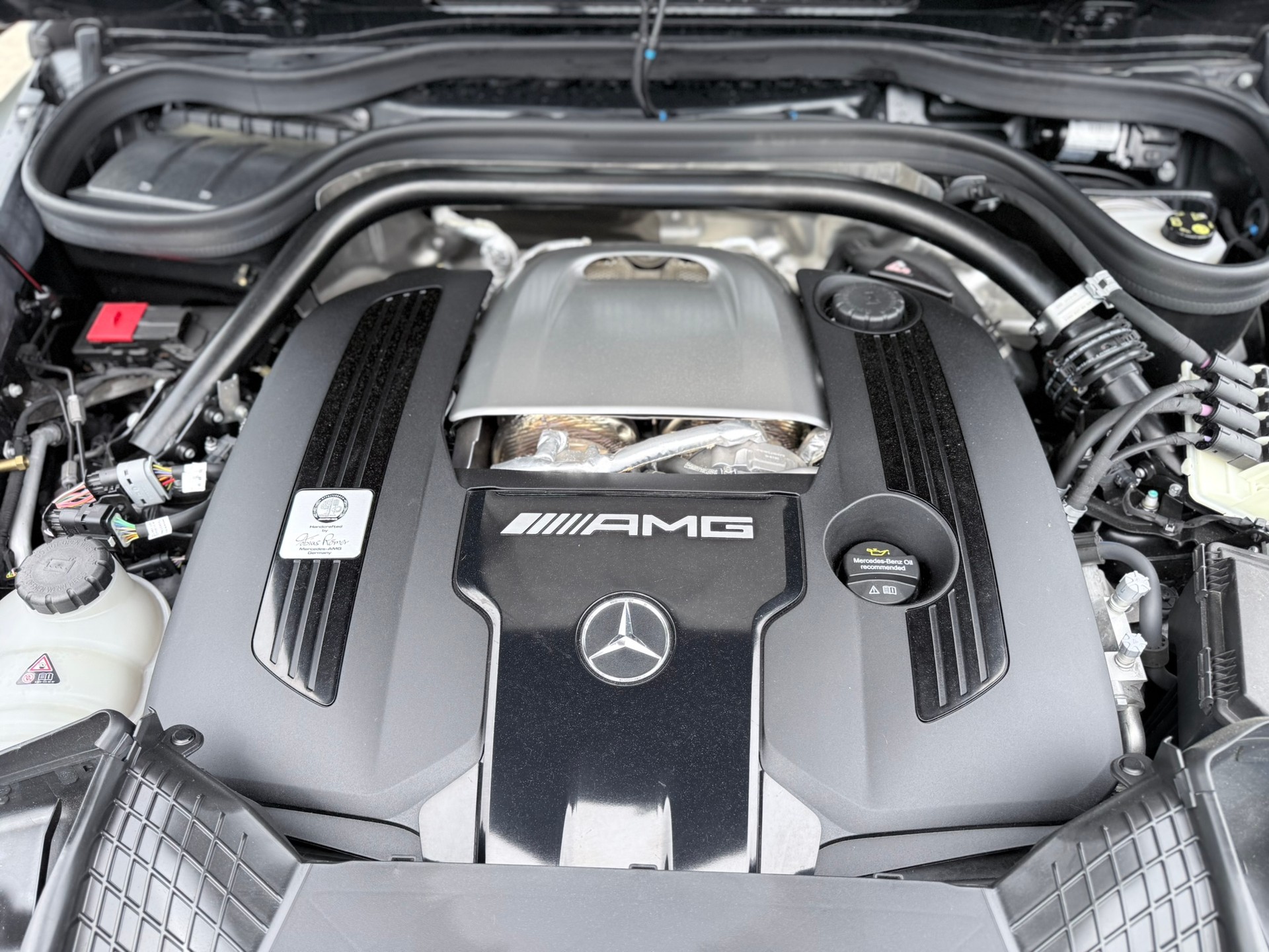 MERCEDES-BENZ G 63 AMG 9G-Tronic-image-15
