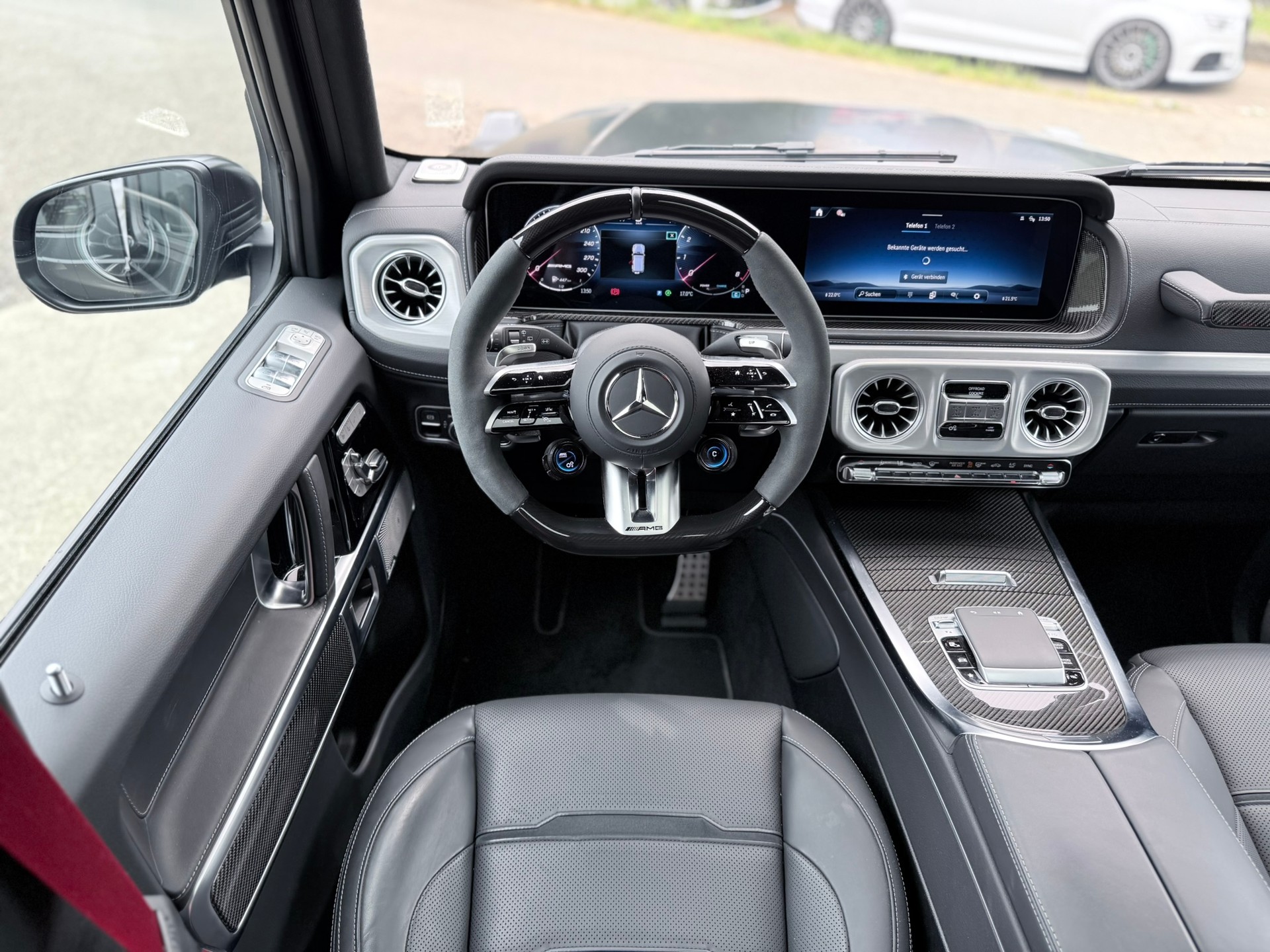 MERCEDES-BENZ G 63 AMG 9G-Tronic-image-8
