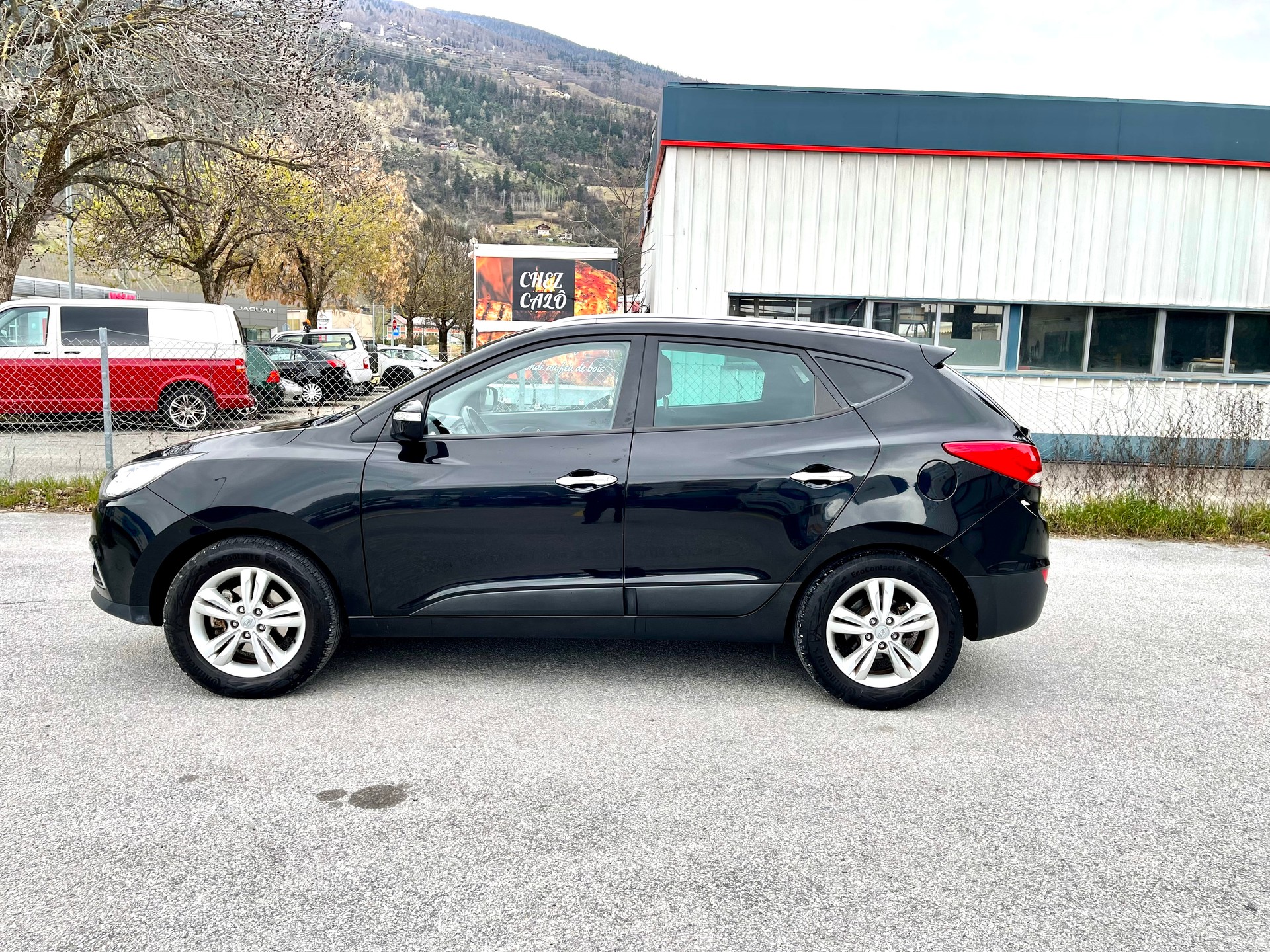 HYUNDAI iX 35 2.0 CRDi Style 4WD-image-14