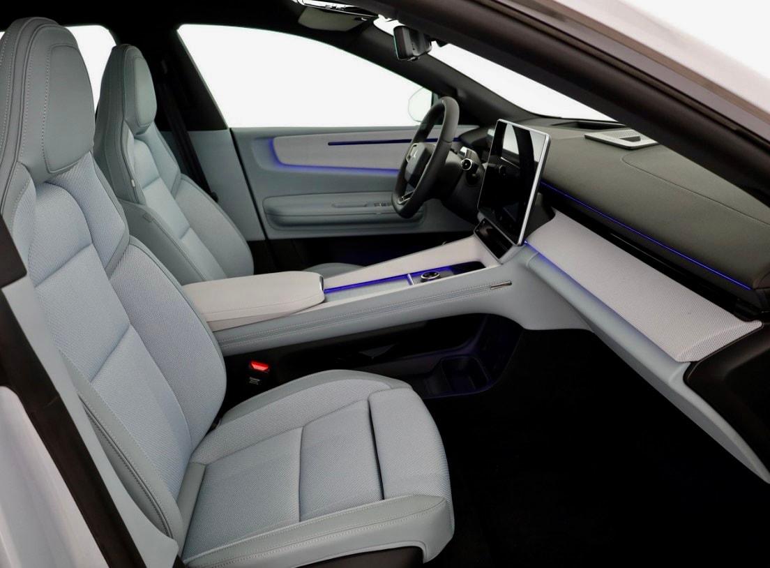 POLESTAR Polestar 4 Long Range 100kWh Plus Swiss Edition-image-9