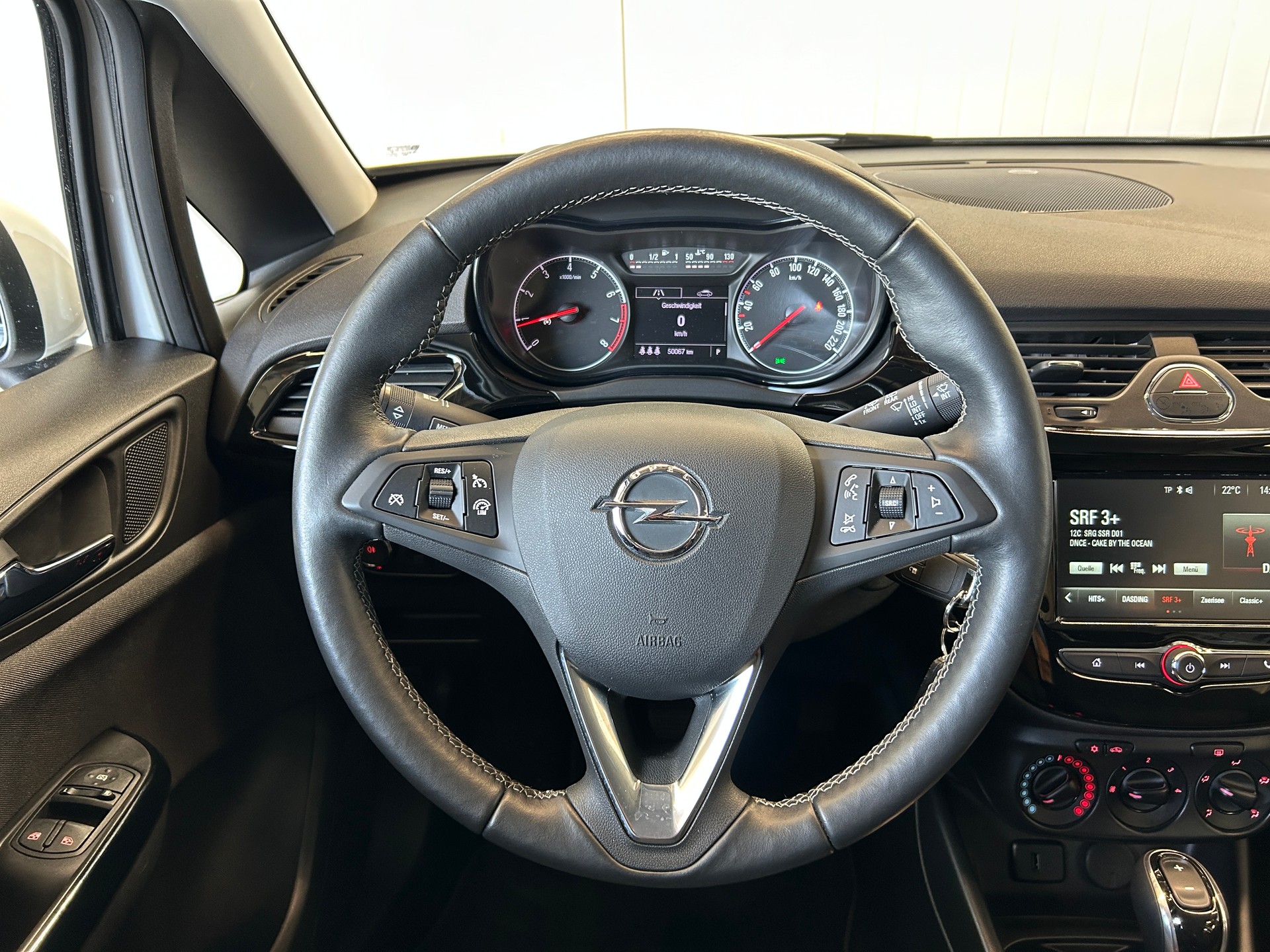 OPEL Corsa 1.4 EcoTec 120 Years Edition-image-12