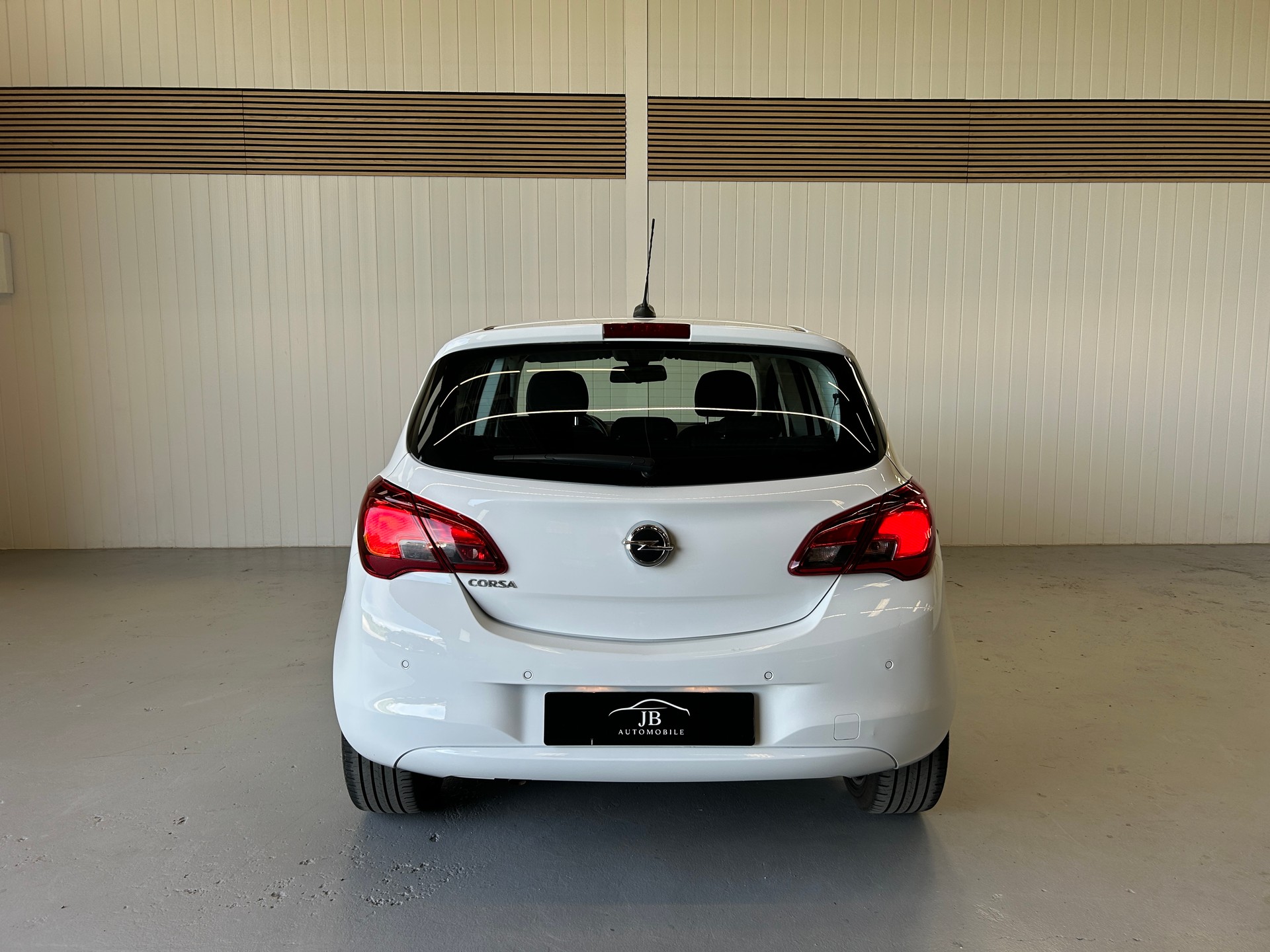 OPEL Corsa 1.4 EcoTec 120 Years Edition-showroom-element-3