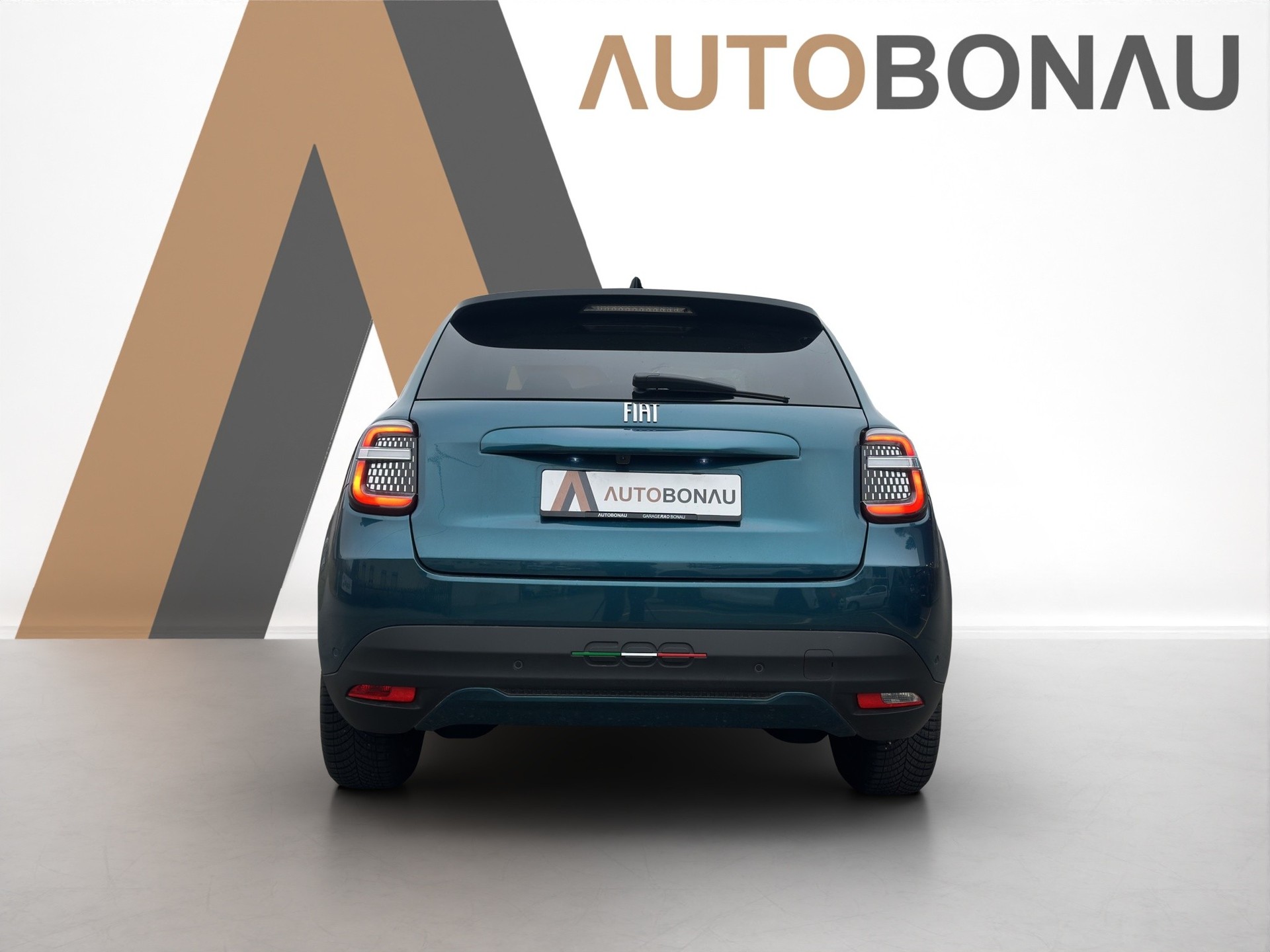FIAT 600 1.2 Hybrid 145 Cult-image-24