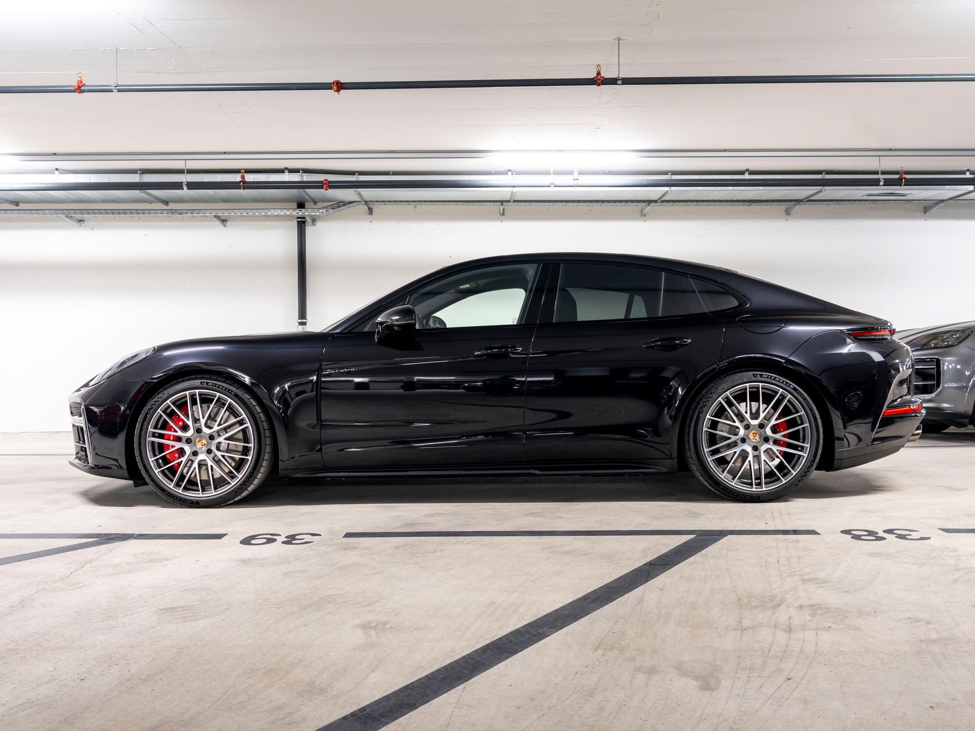 PORSCHE Panamera 4S E-Hybrid PDK-showroom-element-1