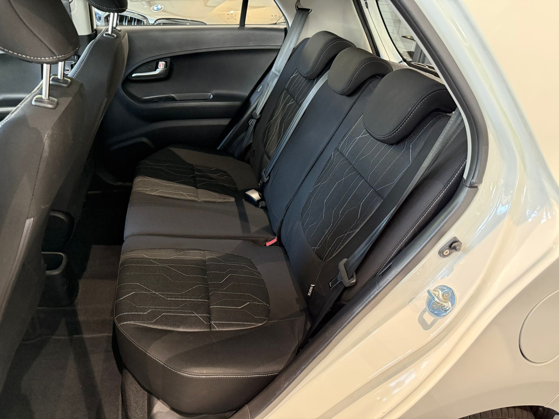 KIA Picanto 1.2 CVVT Style Automatic-image-9