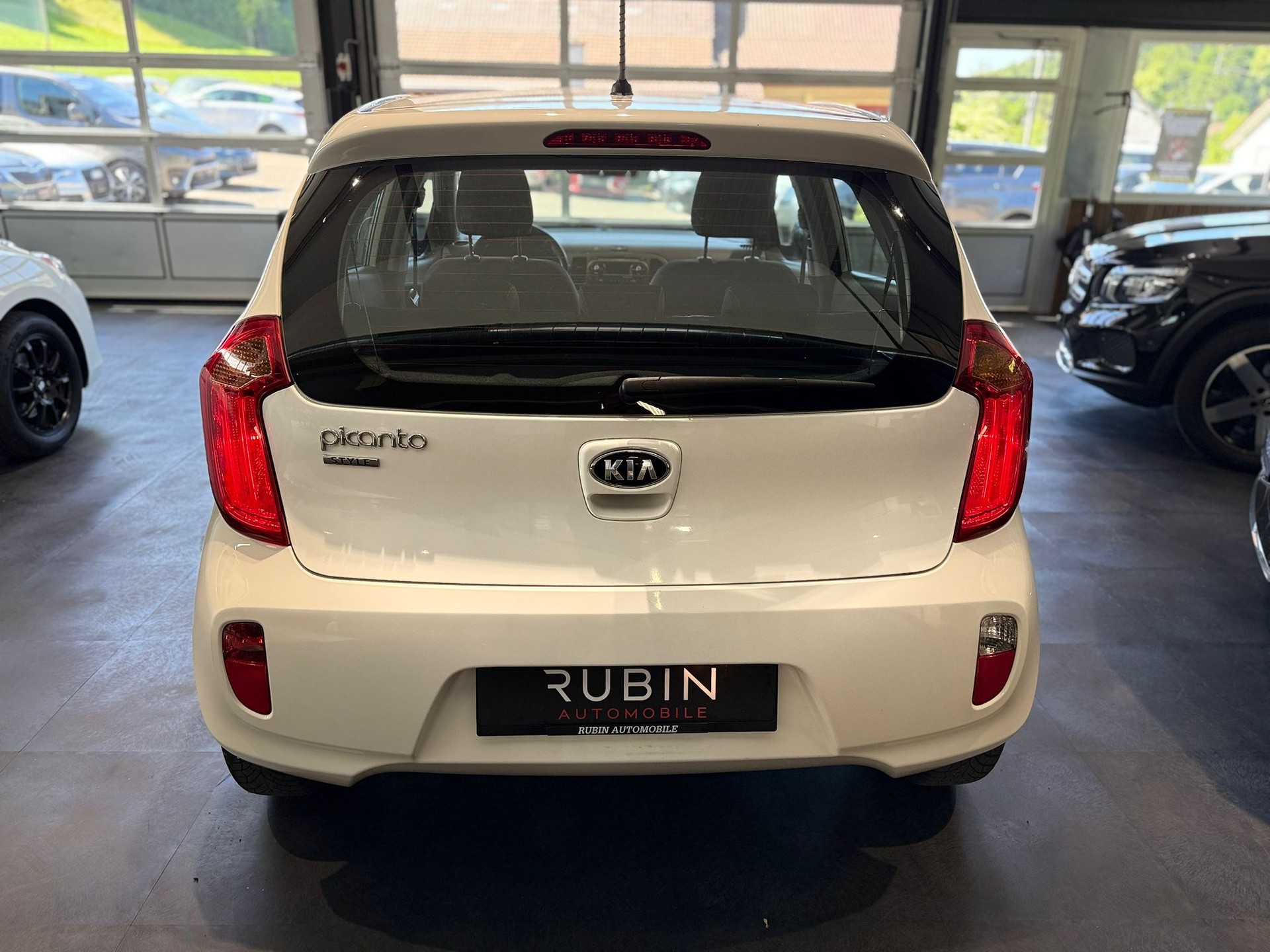 KIA Picanto 1.2 CVVT Style Automatic-showroom-element-3