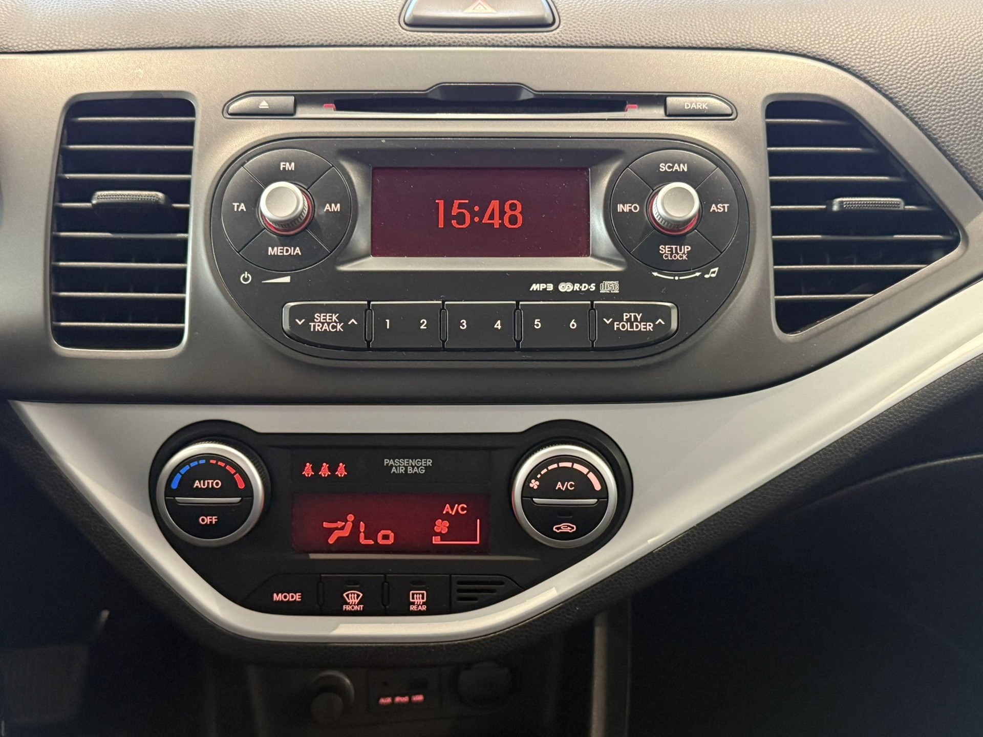 KIA Picanto 1.2 CVVT Style Automatic-image-13