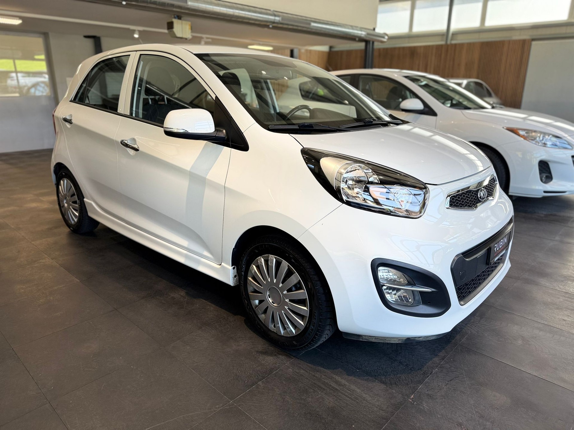 KIA Picanto 1.2 CVVT Style Automatic-image-6