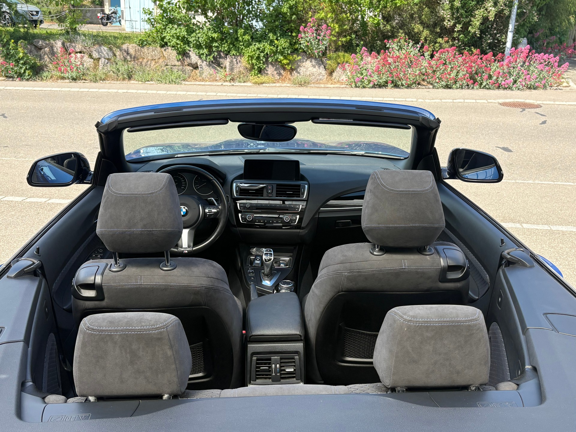 BMW M235i xDrive Steptronic-image-5