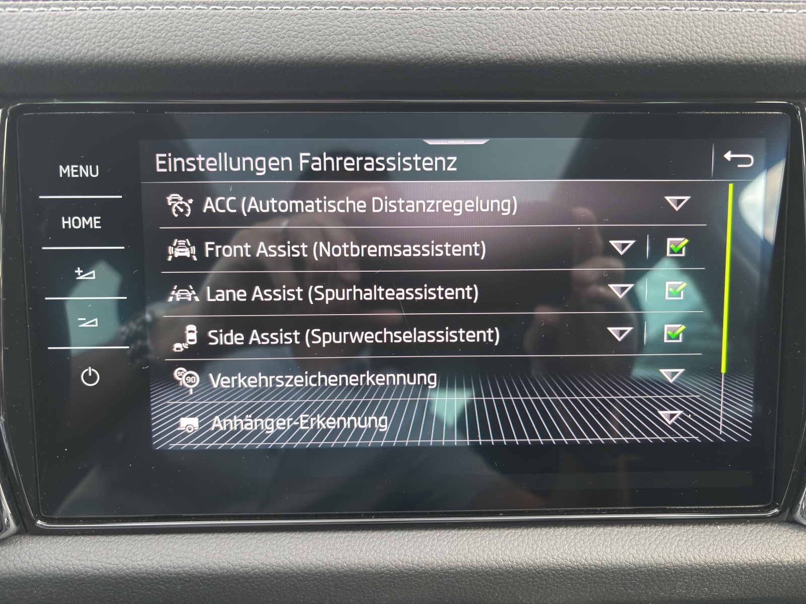 SKODA Kodiaq 2.0 TDI CR L&K 4x4 DSG mit AHK, Standheizung & Winterräder-image-22