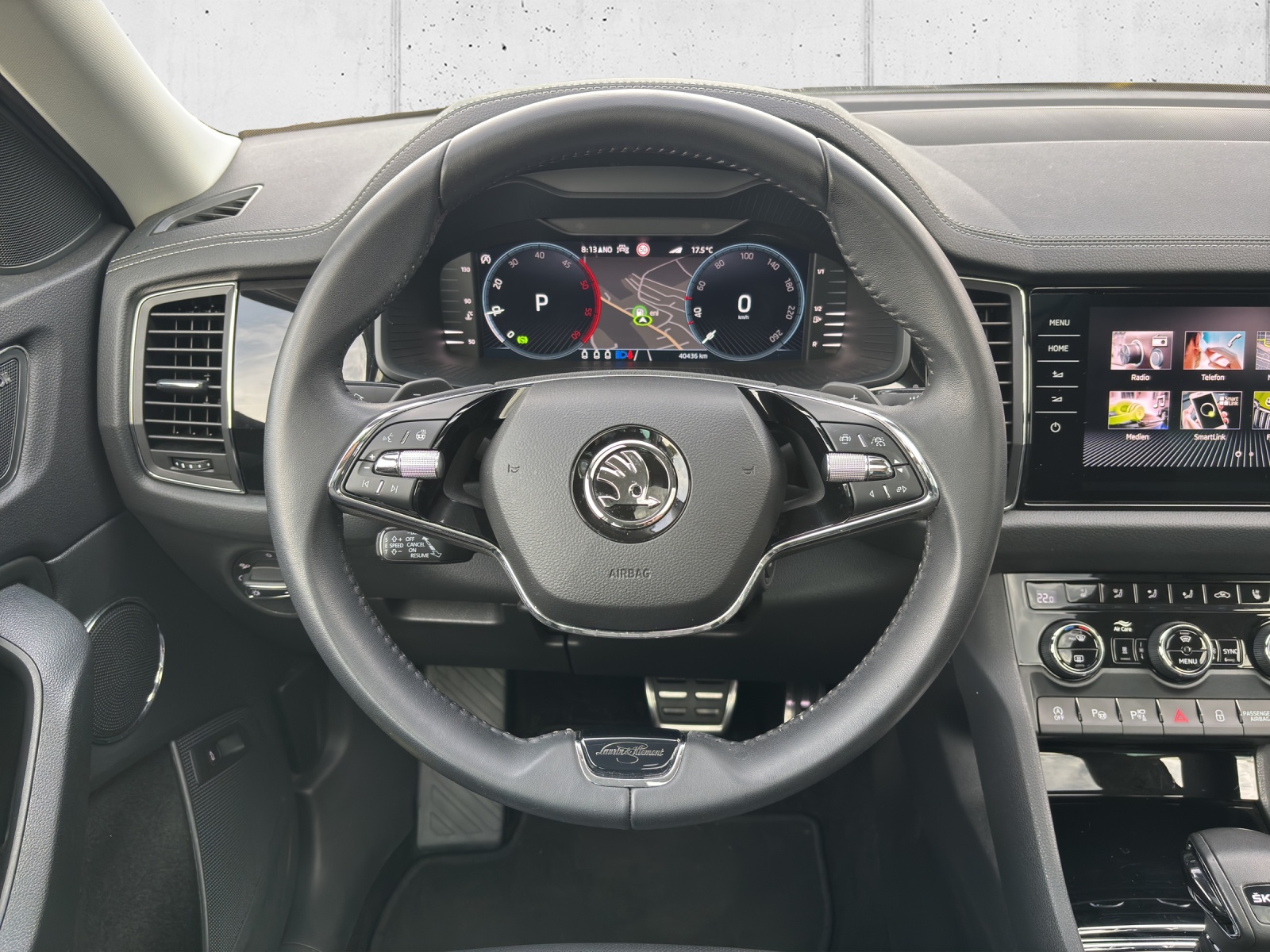 SKODA Kodiaq 2.0 TDI CR L&K 4x4 DSG mit AHK, Standheizung & Winterräder-image-13