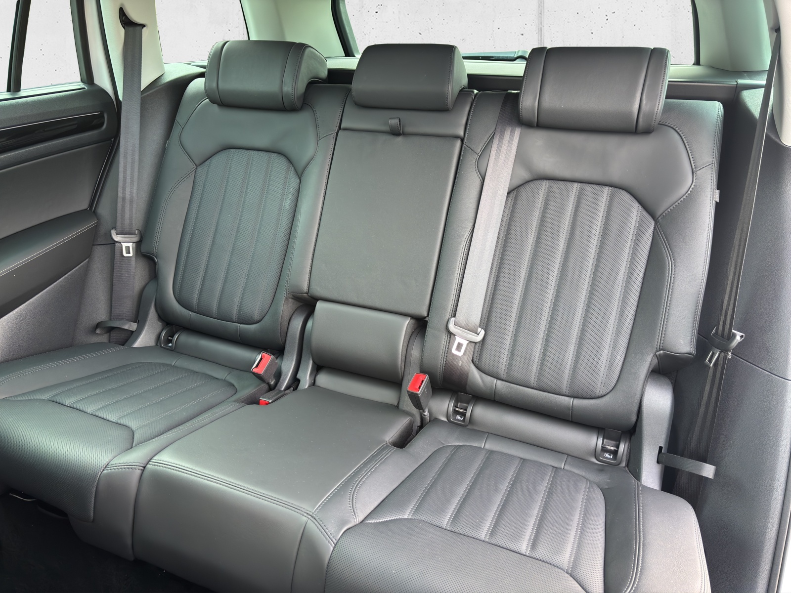 SKODA Kodiaq 2.0 TDI CR L&K 4x4 DSG mit AHK, Standheizung & Winterräder-image-30