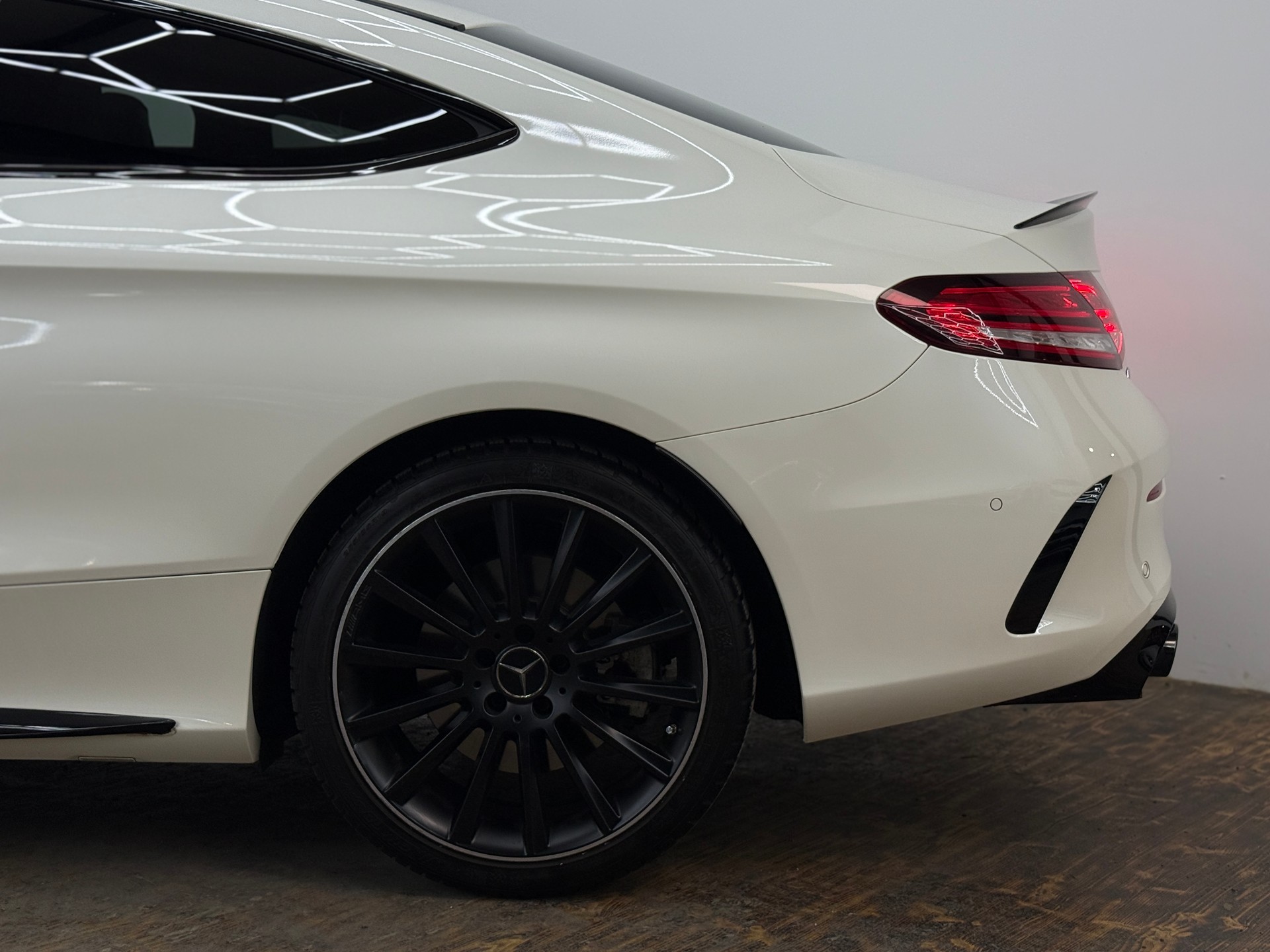MERCEDES-BENZ C 43 AMG 4Matic 9G-tronic-image-7