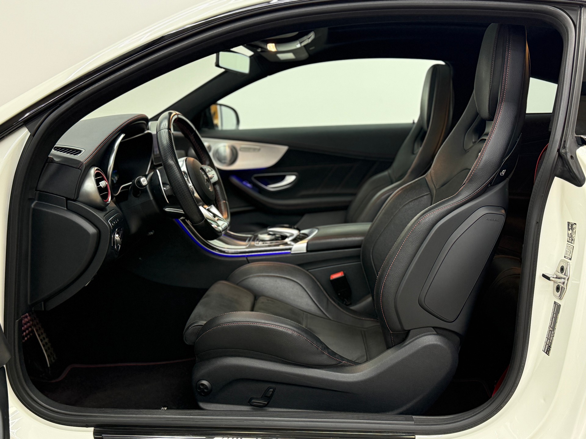MERCEDES-BENZ C 43 AMG 4Matic 9G-tronic-image-18