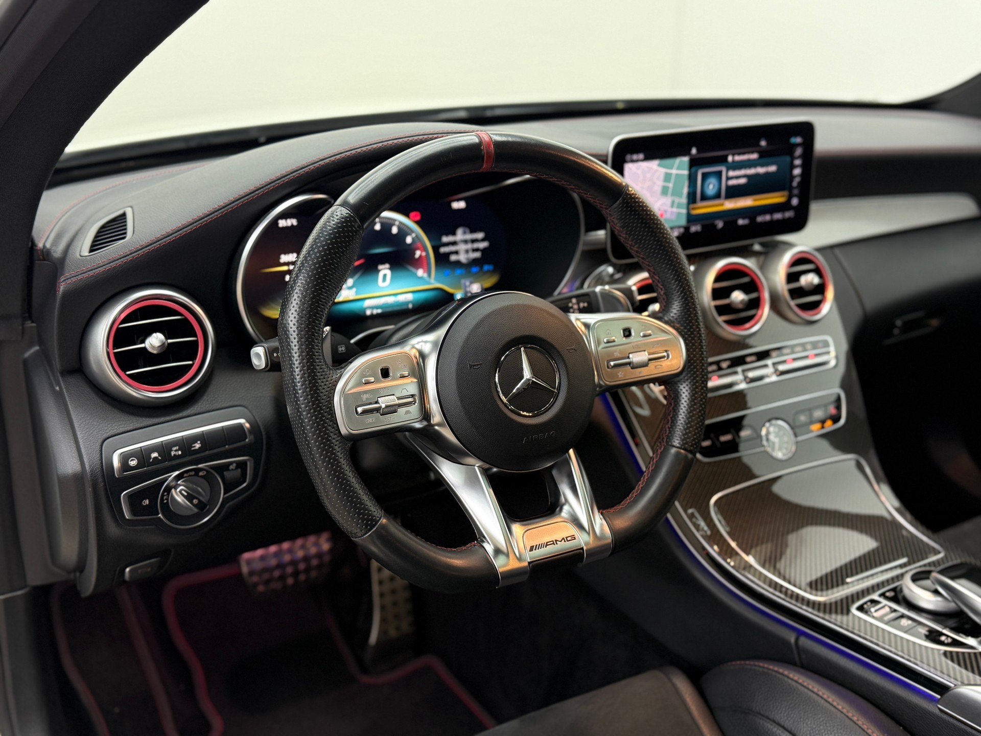MERCEDES-BENZ C 43 AMG 4Matic 9G-tronic-image-25