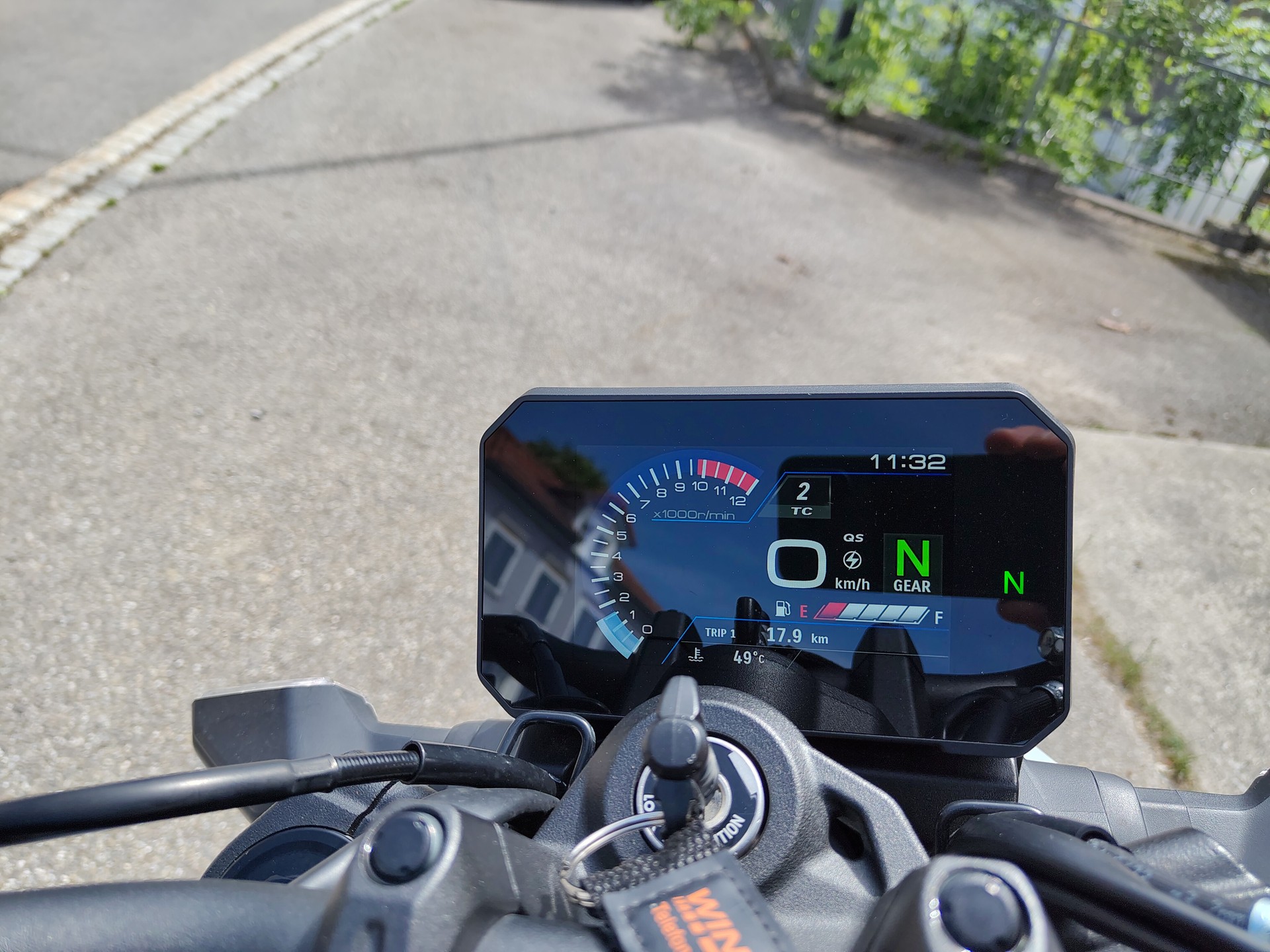 SUZUKI GSX 8 S (35kW)-image-2