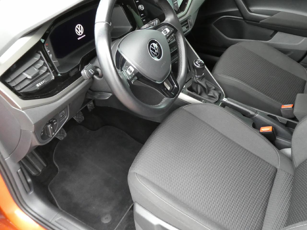 VW Polo 1.0 TSI Comfortline-image-8